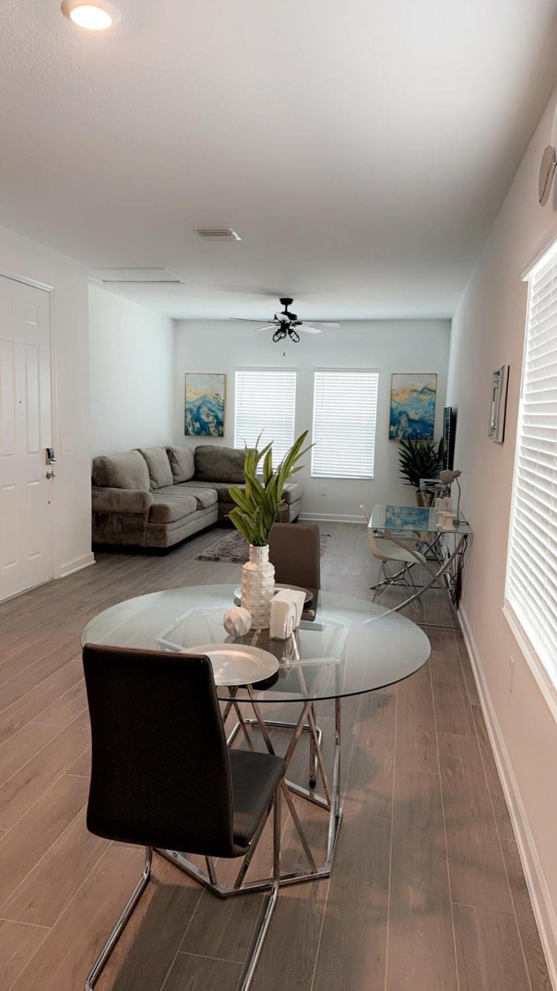 Storey Park One Bedroom Of Nona