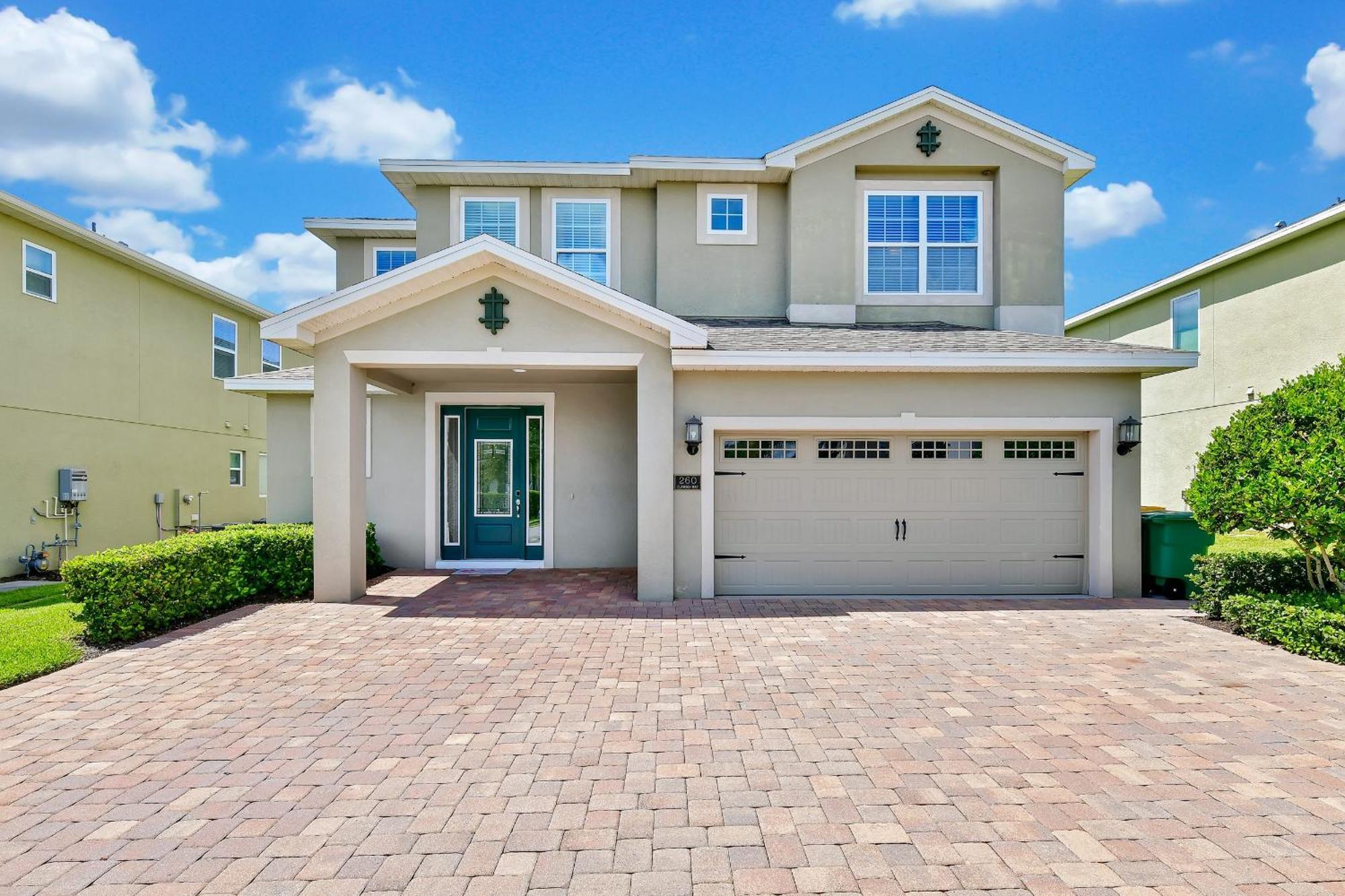 Luxury By Rentyl Near With Private Pool, Themed & Amenities- 260c Holiday home *