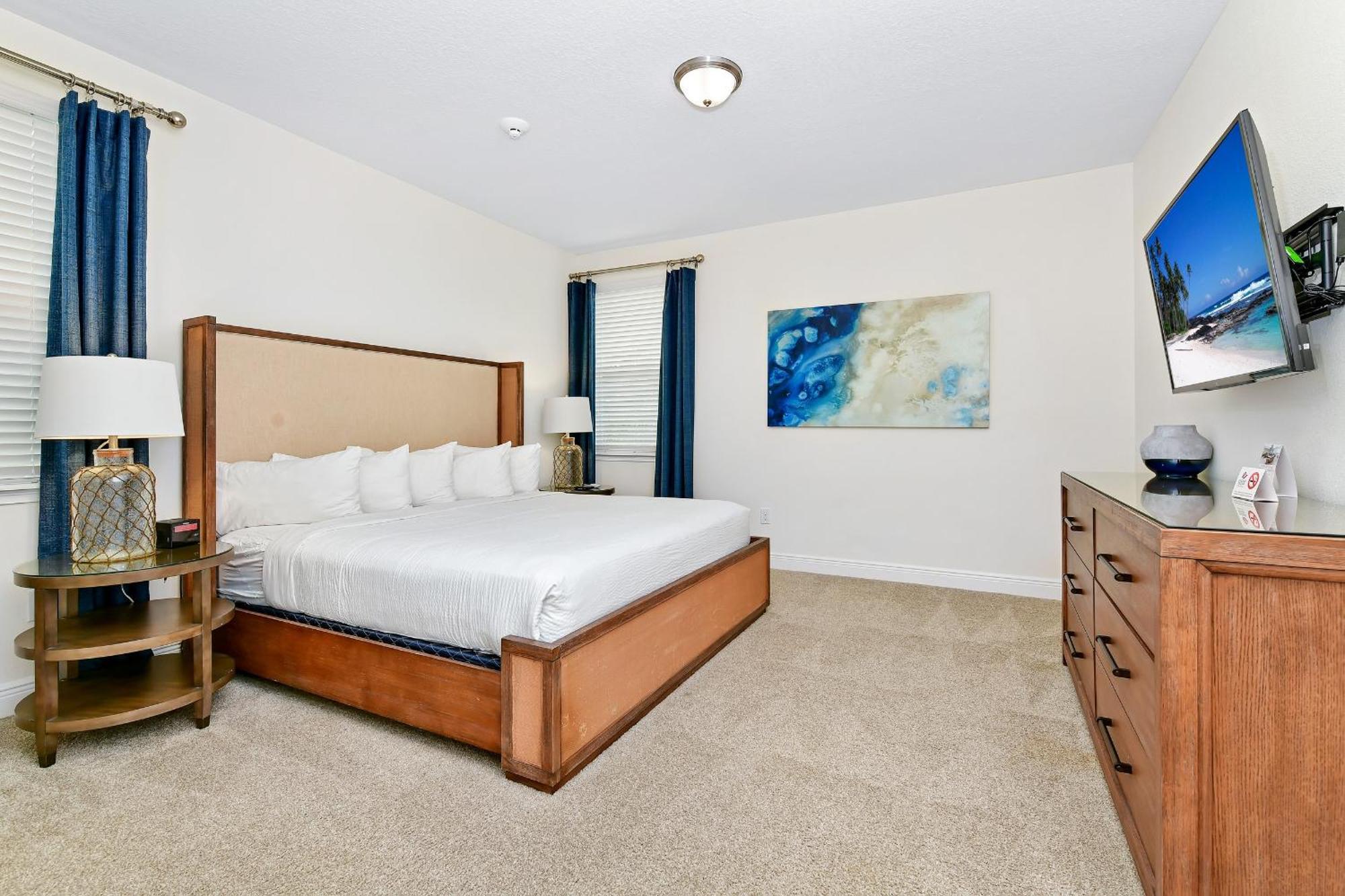 Luxury By Rentyl Near With Private Pool, Themed & Amenities- 260c