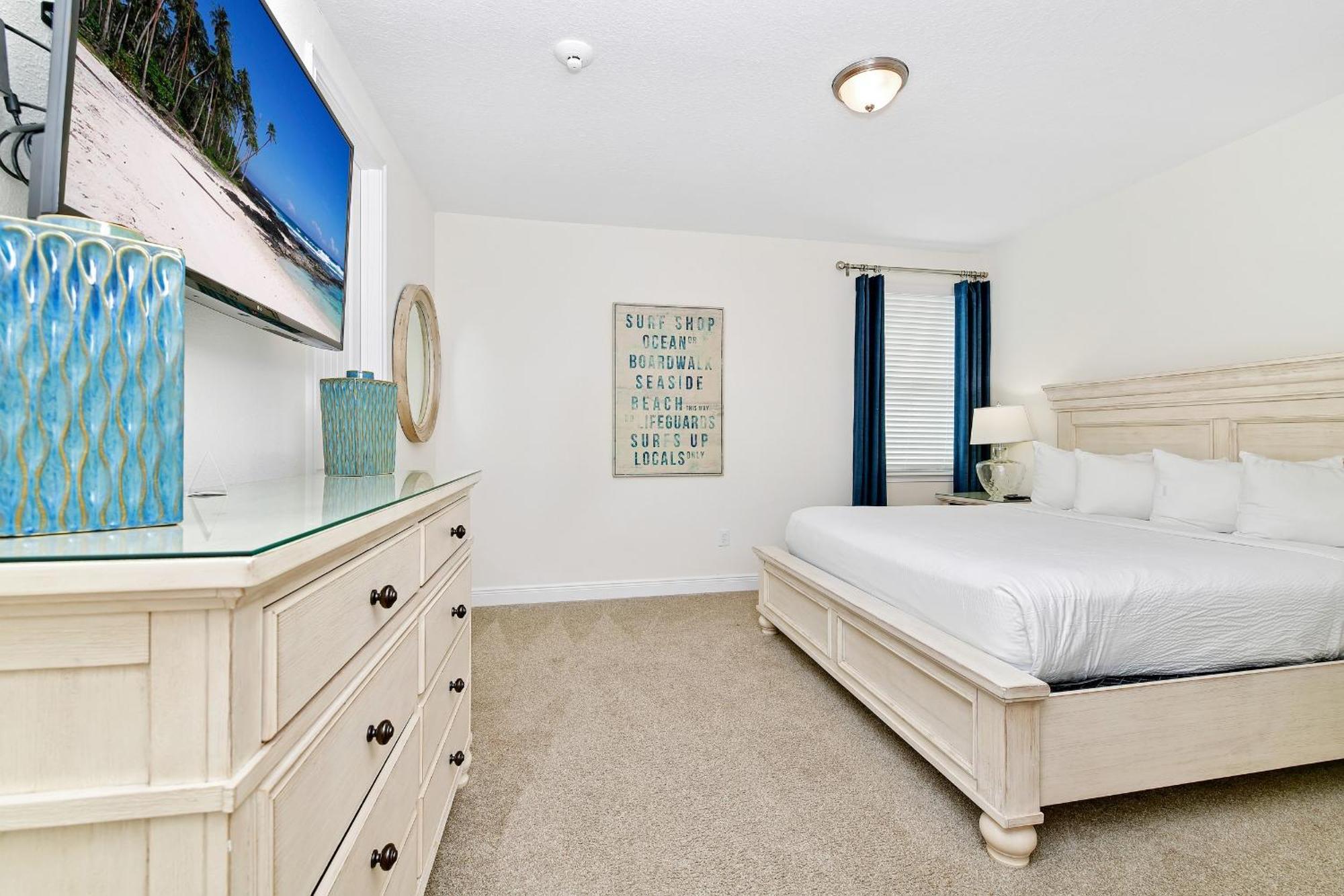 Luxury By Rentyl Near With Private Pool, Themed & Amenities- 260c Holiday home
