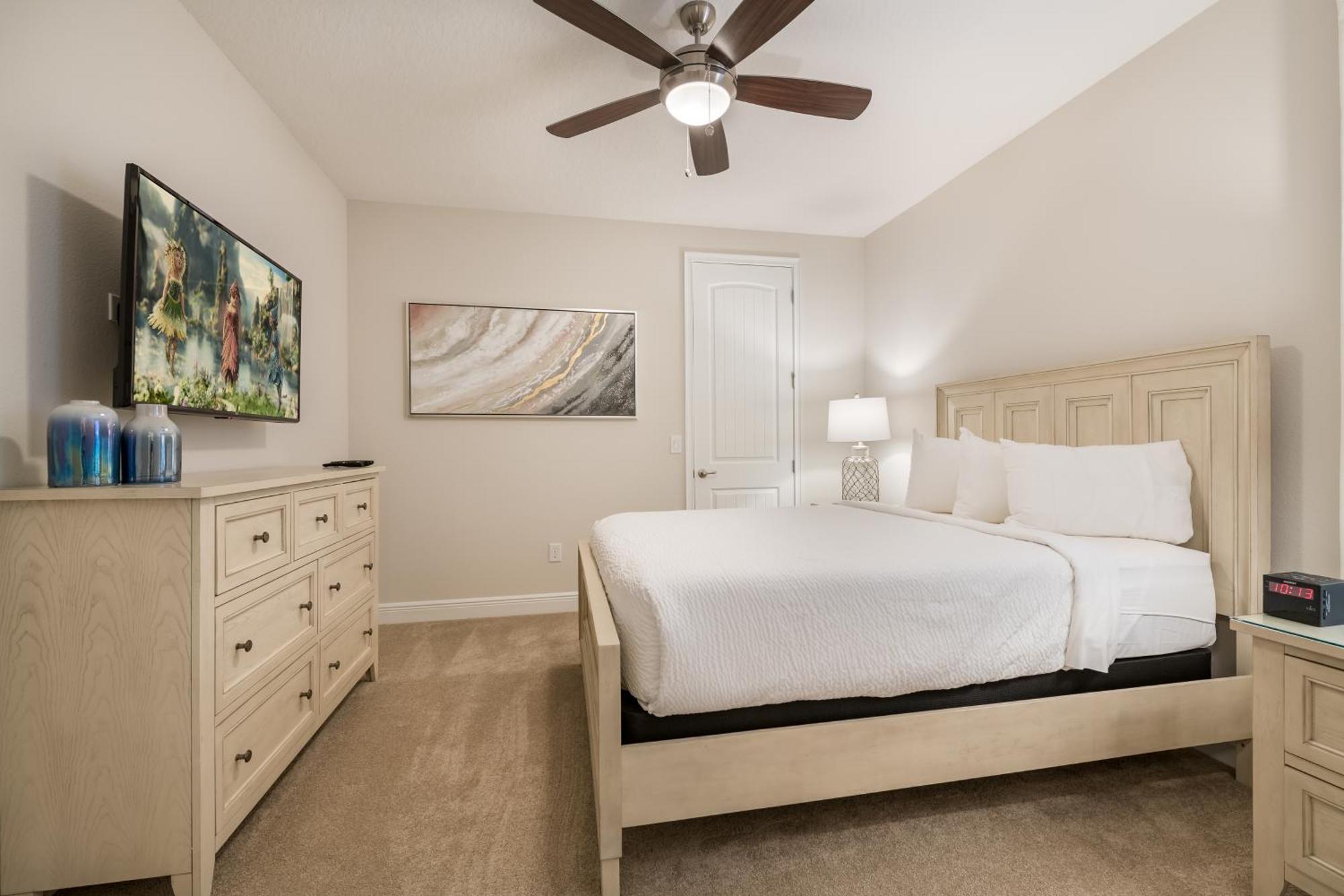 Cozy Near By Rentyl With Private Pool, Air Hockey Table & Amenities - 201b