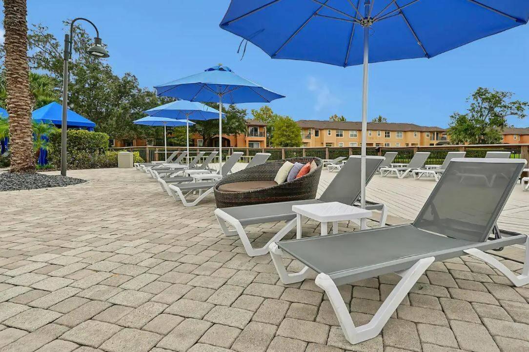 Cozy 4br Regal Oaks Close To Holiday home *