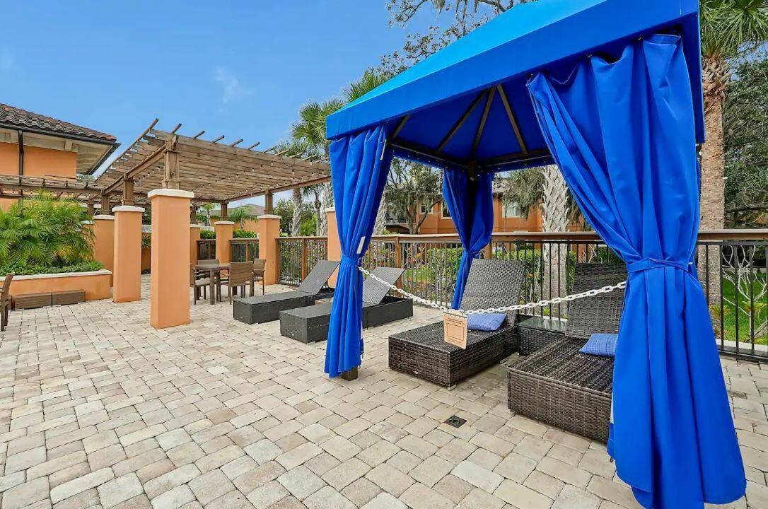 Holiday home Cozy 4br Regal Oaks Close To *