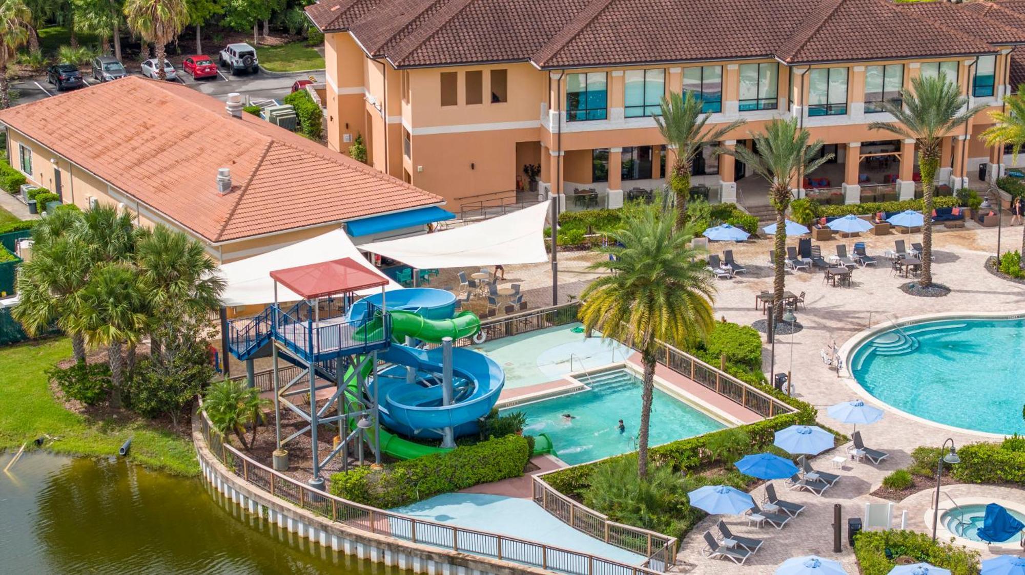 Cozy 4br Regal Oaks Close To Orlando