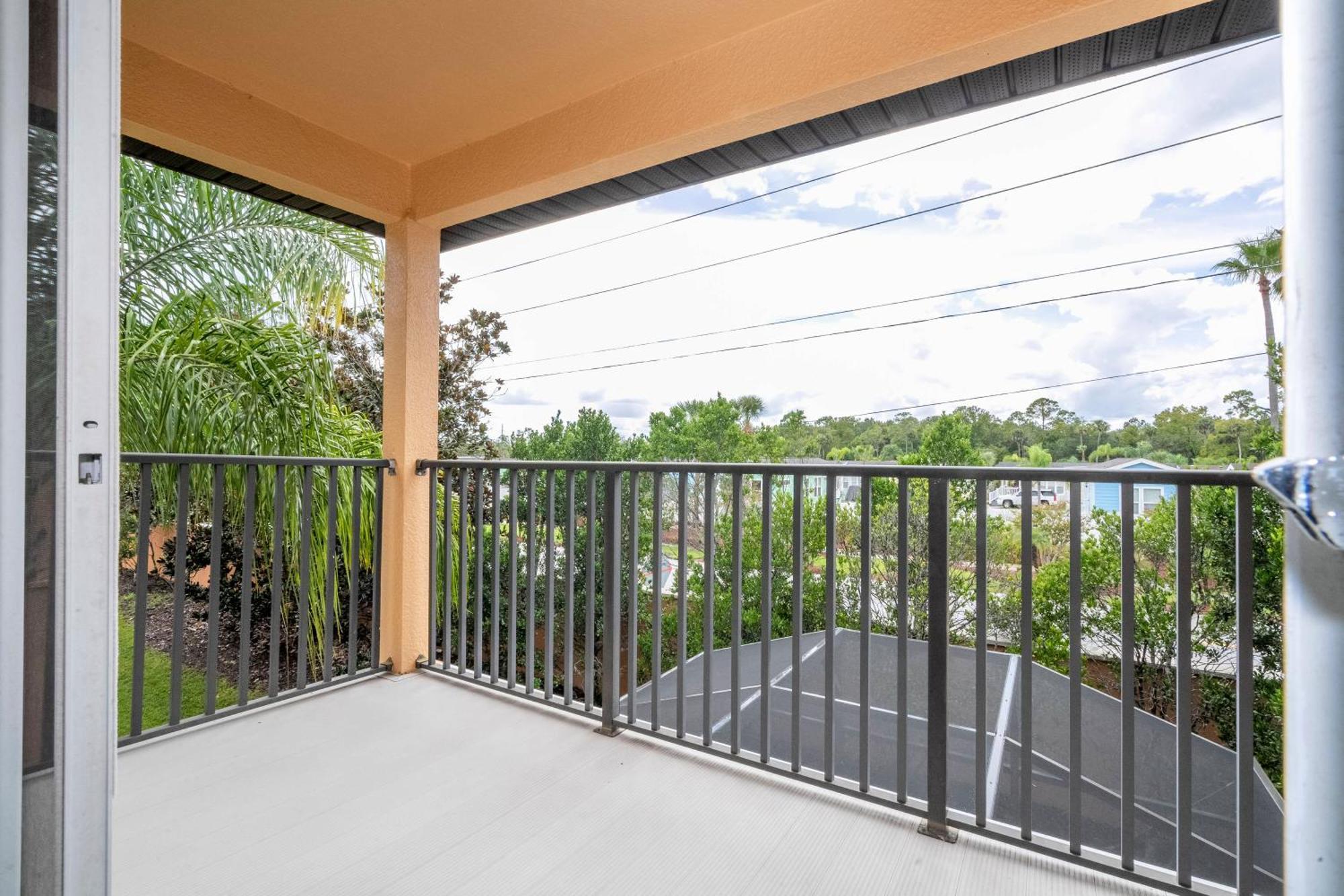 Cozy 4br Regal Oaks Close To Holiday home Orlando