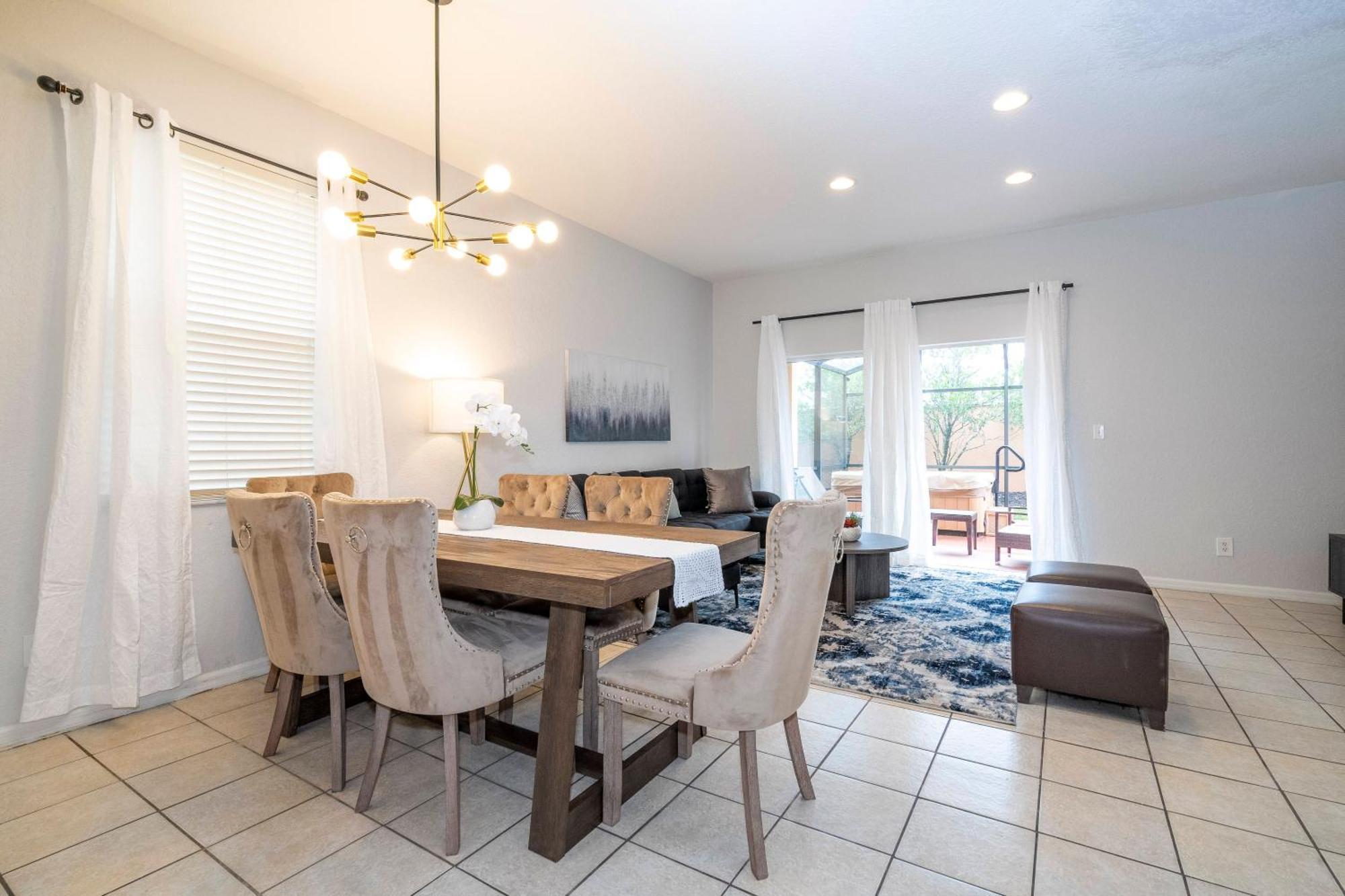 Cozy 4br Regal Oaks Close To Orlando