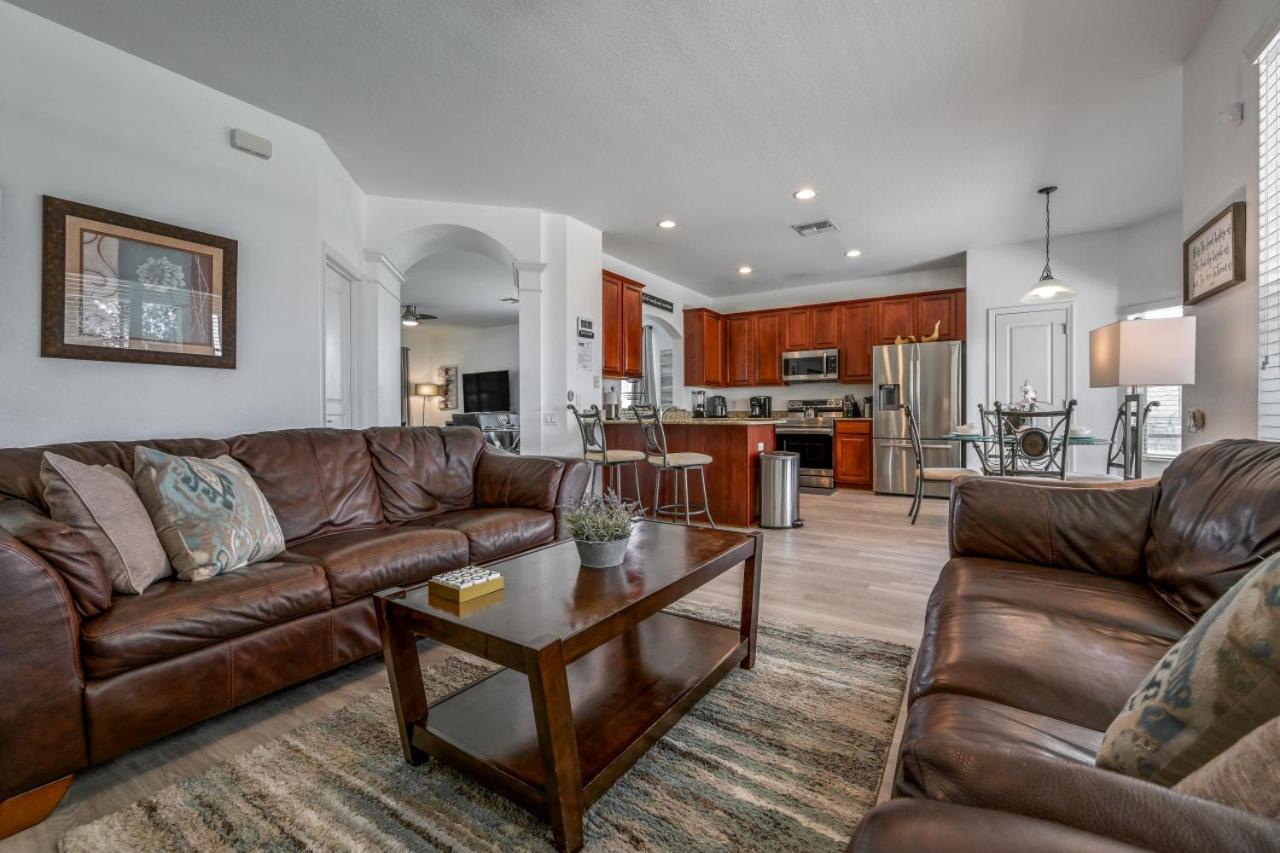 2584 - 6 Bedroom With Pool And Water Park Included Holiday home *