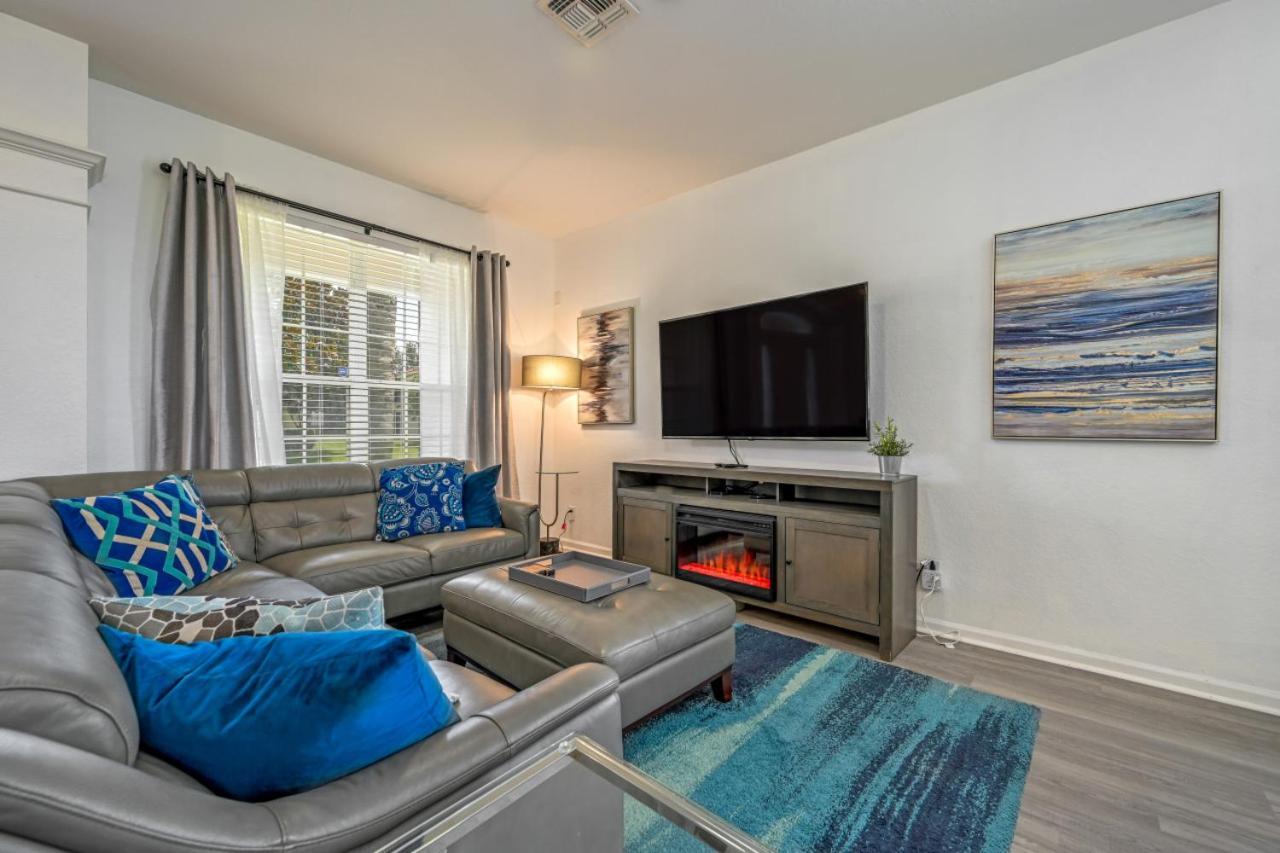 2584 - 6 Bedroom With Pool And Water Park Included Holiday home *