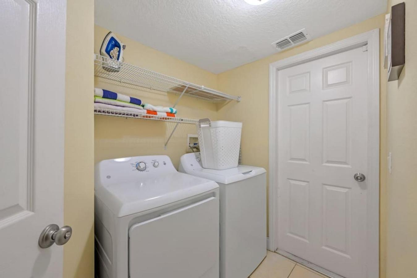Fg7909 - 6 Bedrooms With Pool - Near World Holiday home Orlando