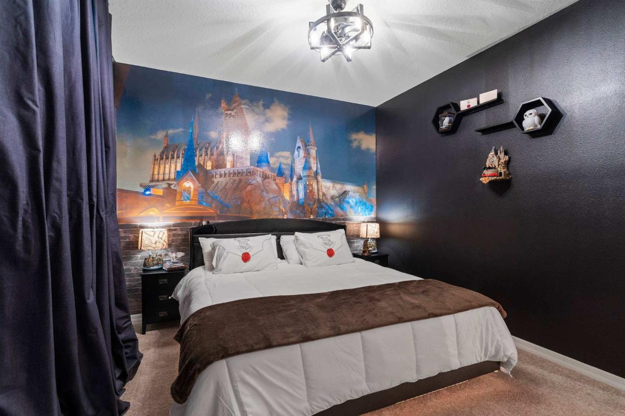 Enchanting Themed Magic In Every Corner Holiday home Orlando