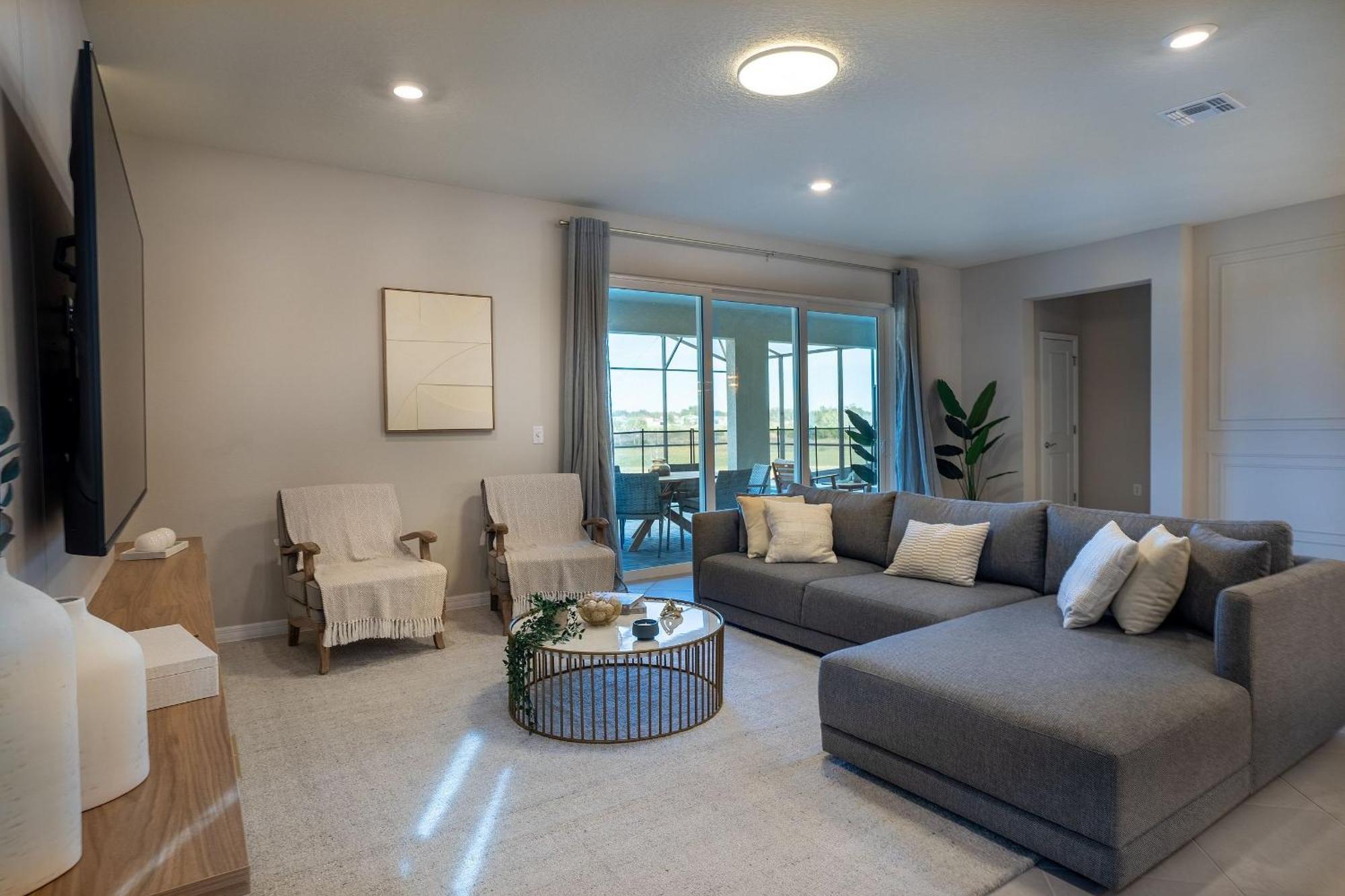 Luxury 8-bedroom With Private Pool