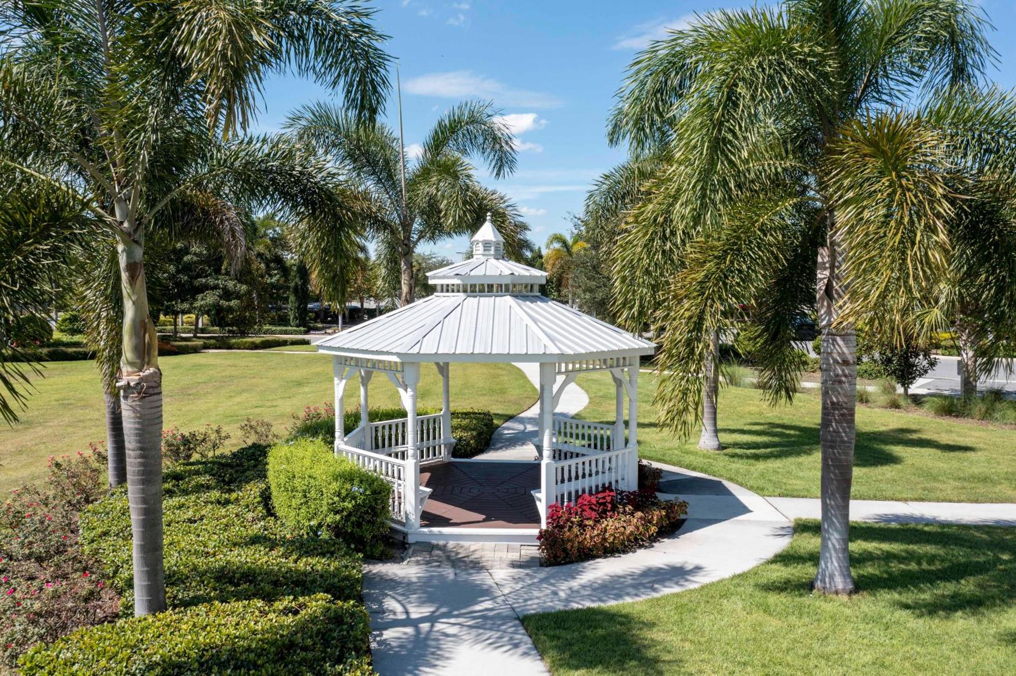 Holiday home 510 Bs - 5bd Cozy Family Haven With Pool