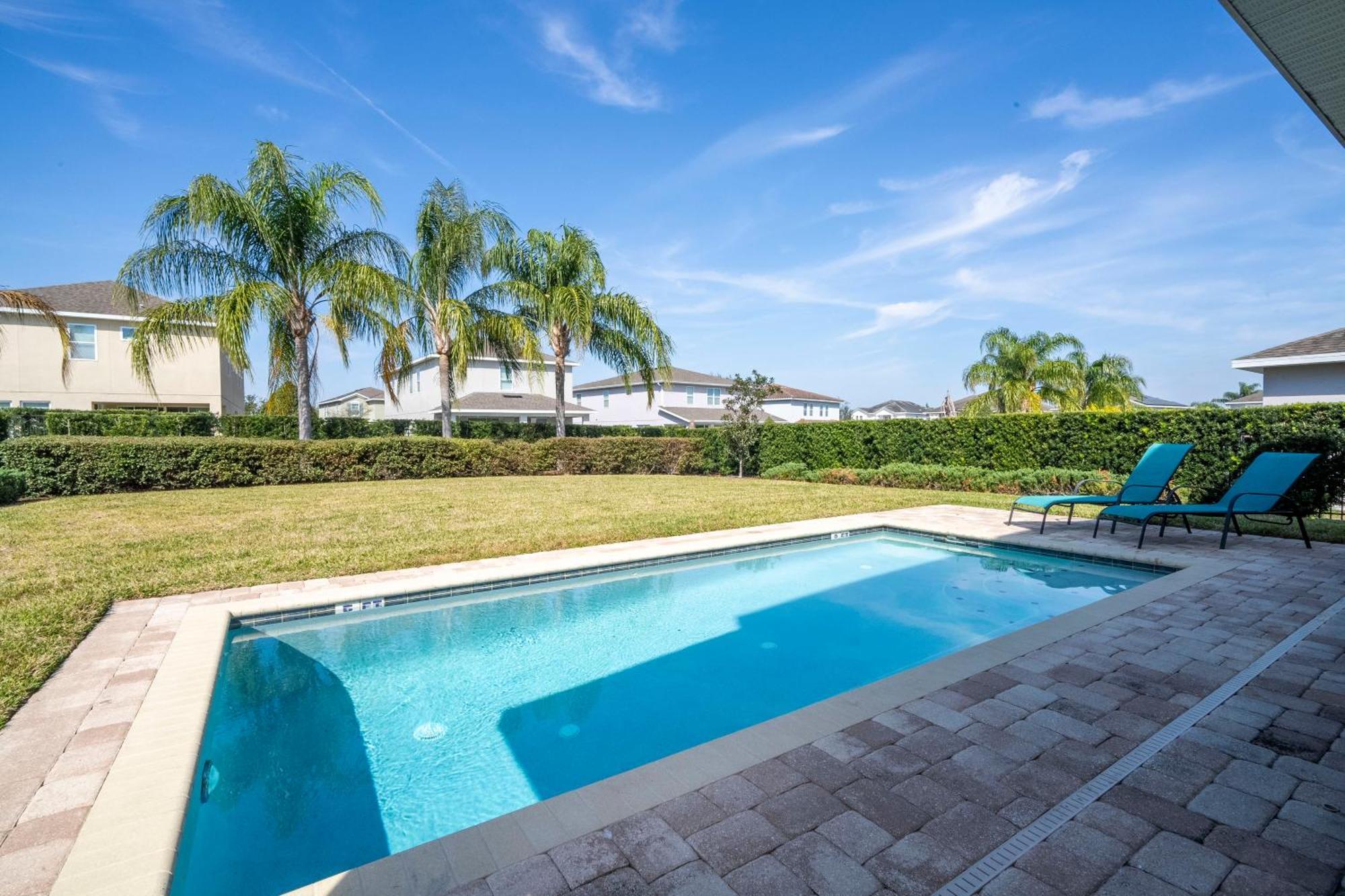 510 Bs - 5bd Cozy Family Haven With Pool