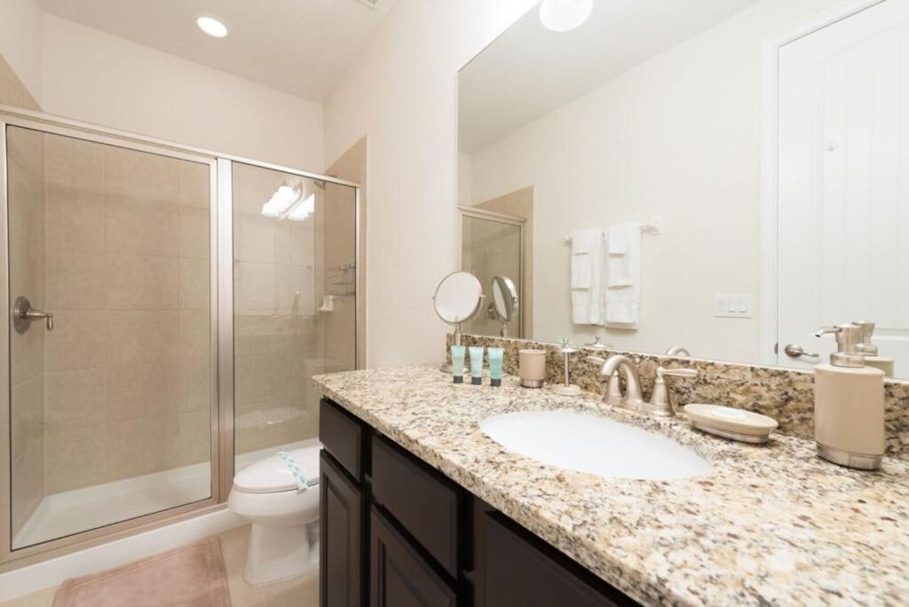 Luxury 6bd Encore Pvt Pool Game Near Holiday home