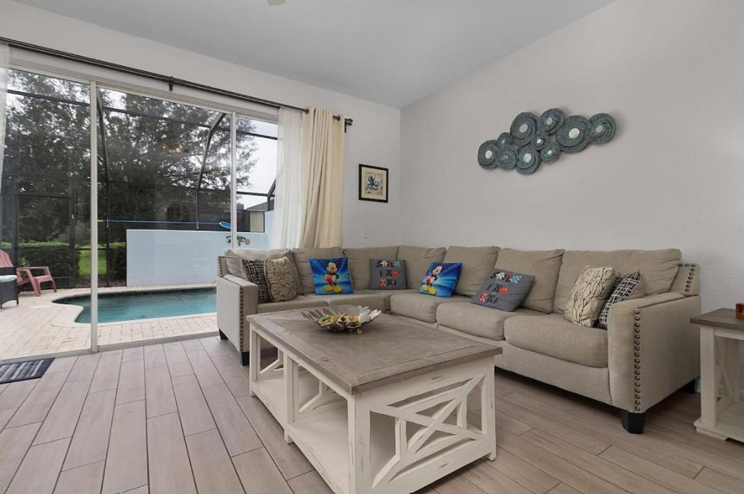 Windsor Hills With Pool & Near Holiday home