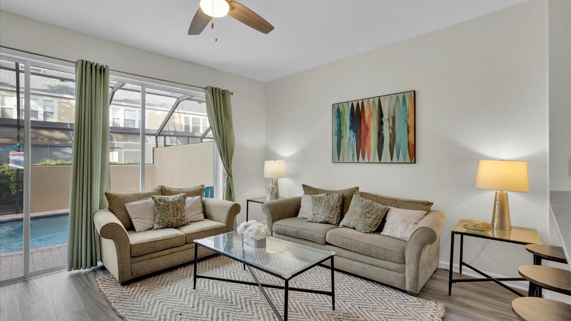 Windsor Hills 3 Bedroom Private Pool Townhome 0876