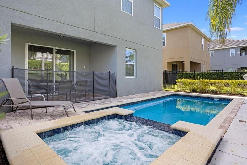 7500-8-ma-well Equipped Holiday home Orlando