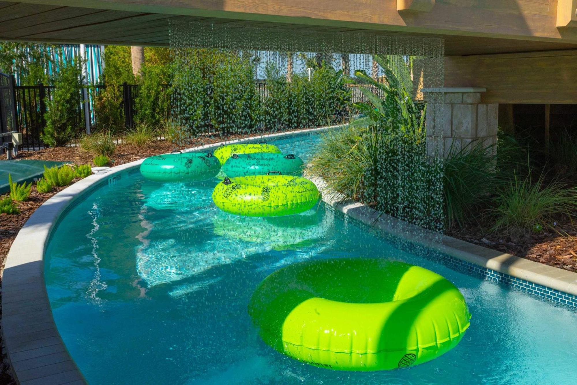 Beautiful 5br Private Pool And Themed Holiday home *