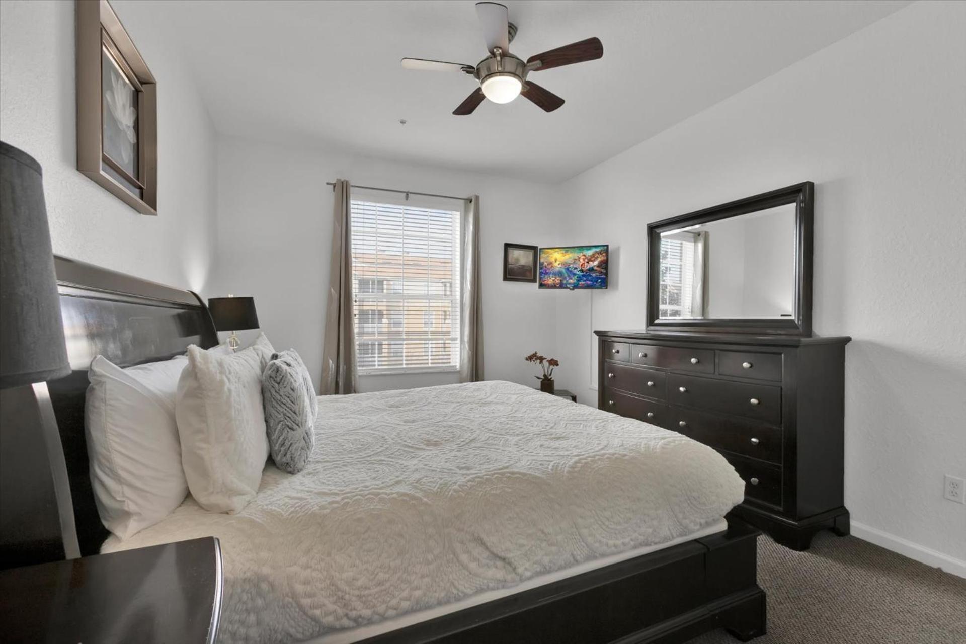 Alm2785-304 * Orlando