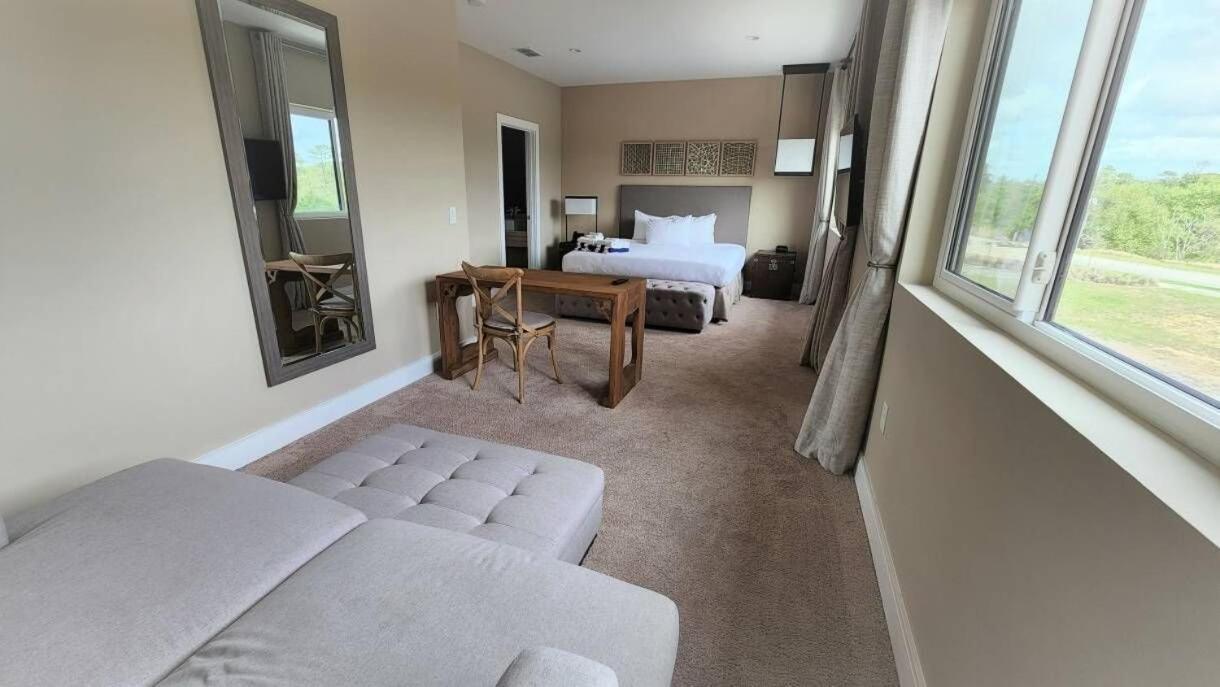 3053 Magic Village Exceptional Jacuzzi 8min Orlando