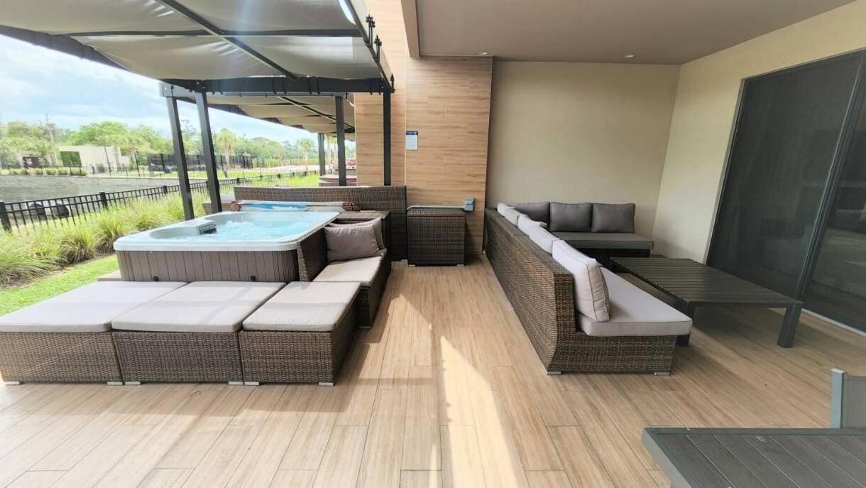3053 Magic Village Exceptional Jacuzzi 8min Holiday home