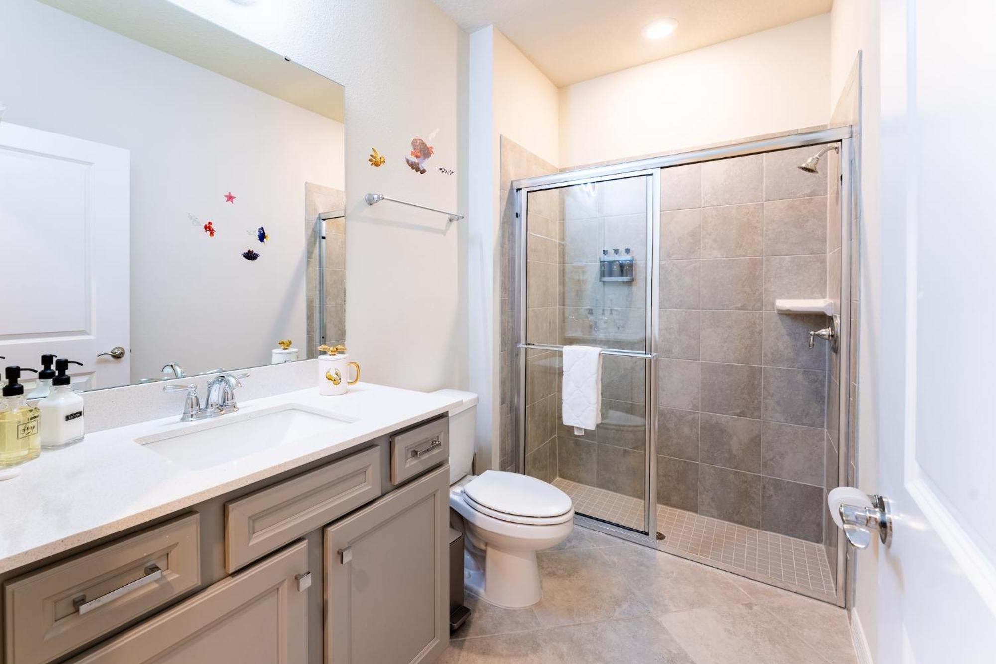 5br Townhome With Private Pool!