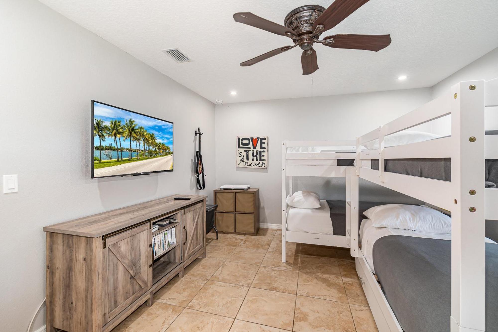 Family-friendly In Casselberry With Fire Pit! *