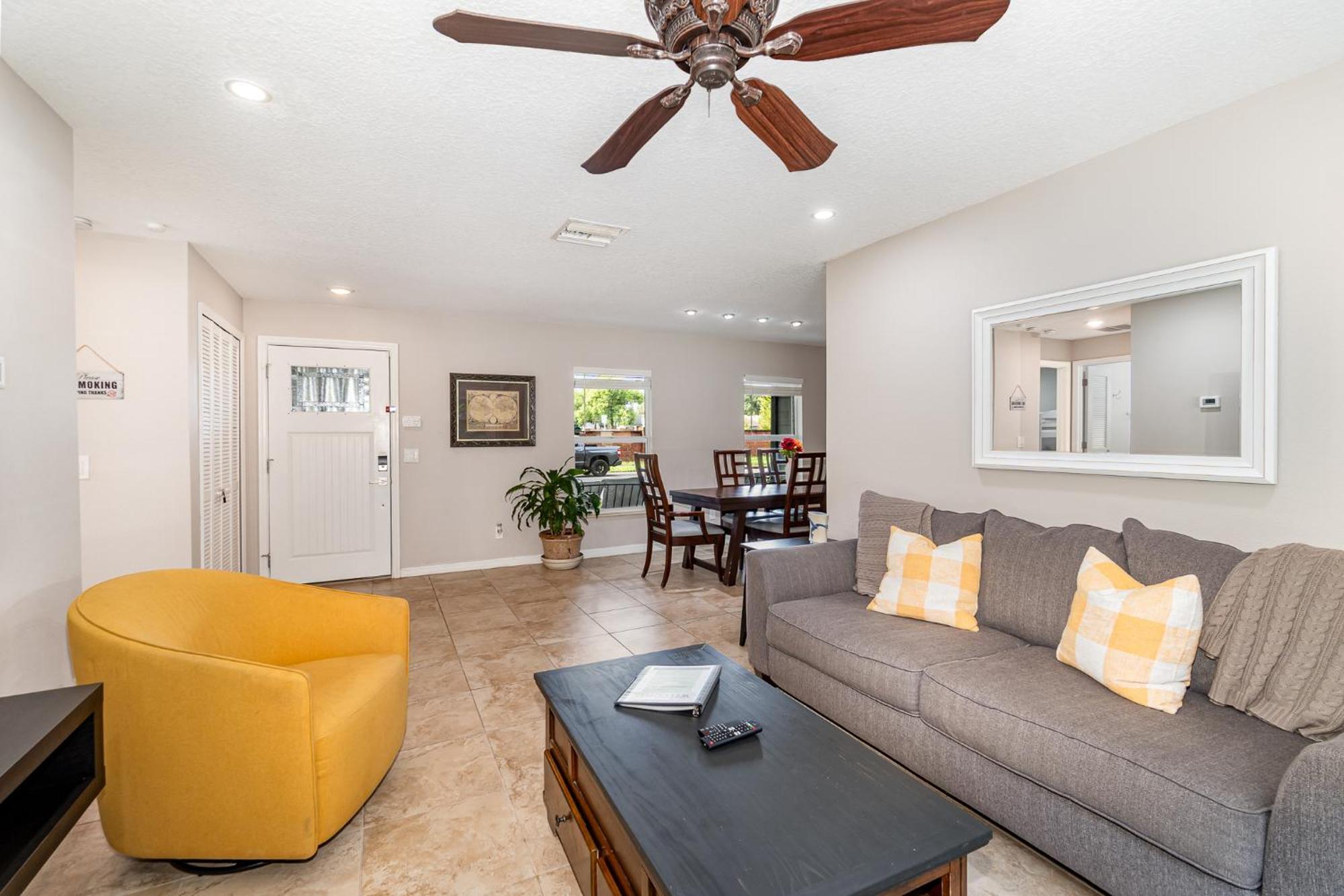 Family-friendly In Casselberry With Fire Pit! Holiday home Orlando