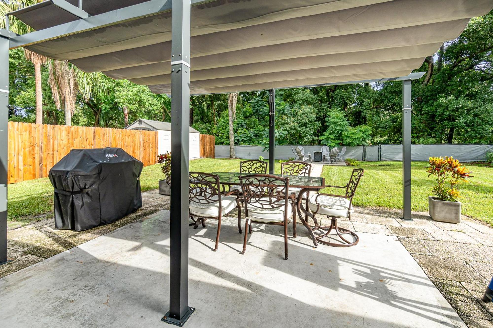Family-friendly In Casselberry With Fire Pit!