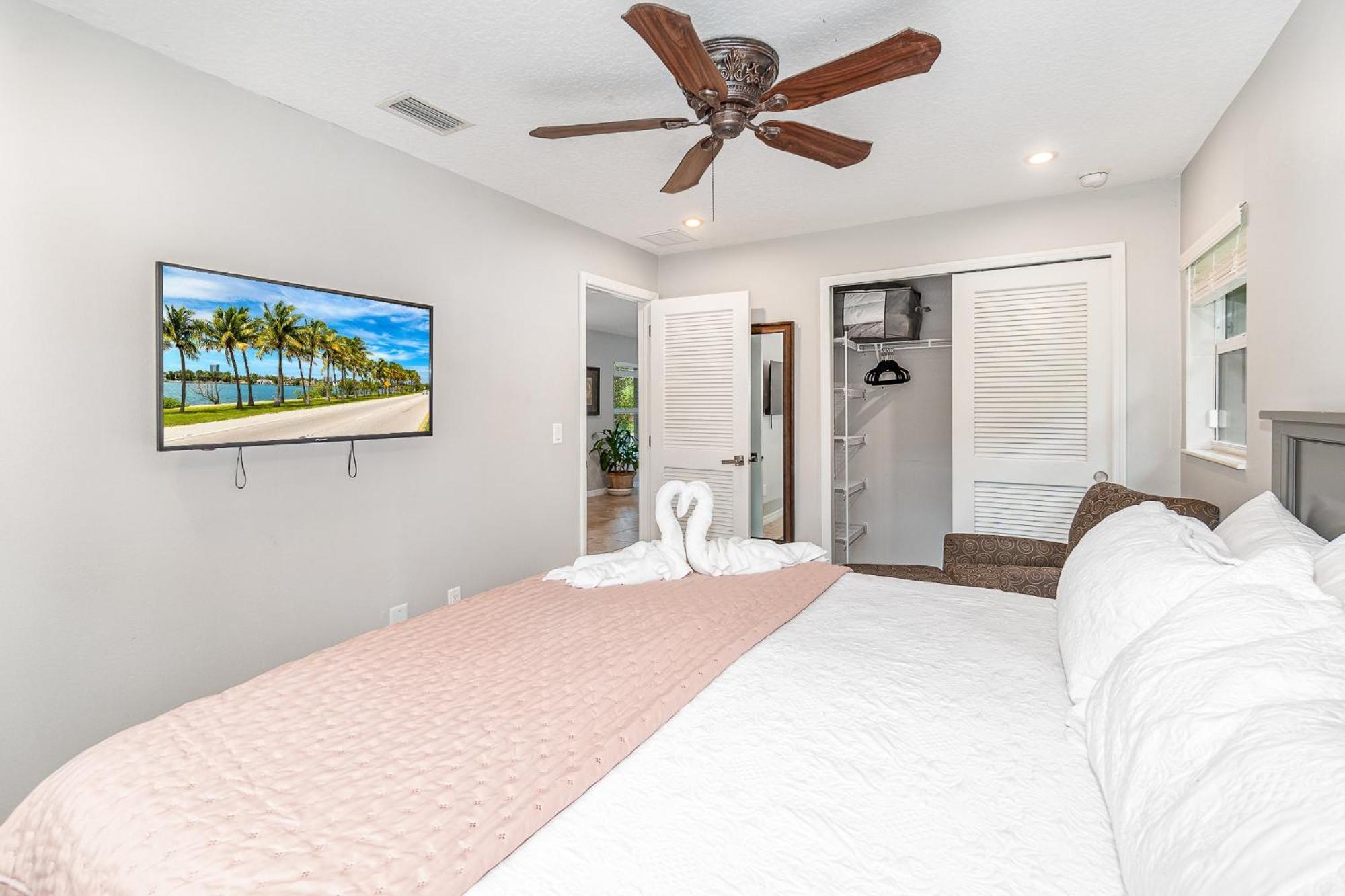 Family-friendly In Casselberry With Fire Pit! * Orlando