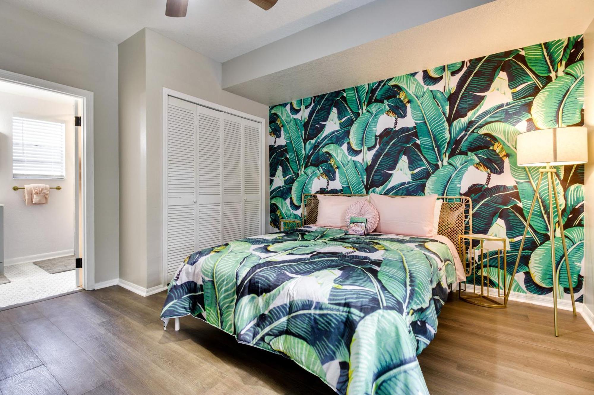 Golden Girls Retreat Prime Location! Orlando