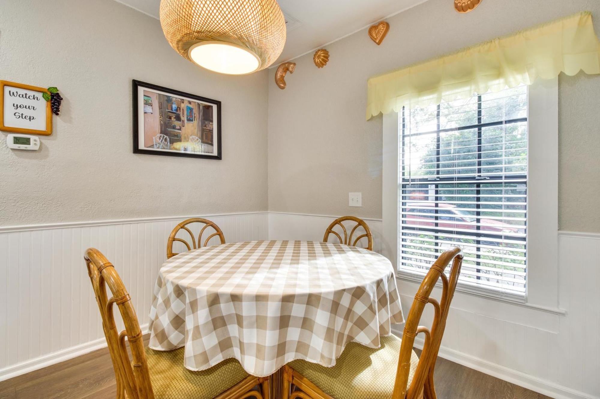 Golden Girls Retreat Prime Location! Holiday home Orlando