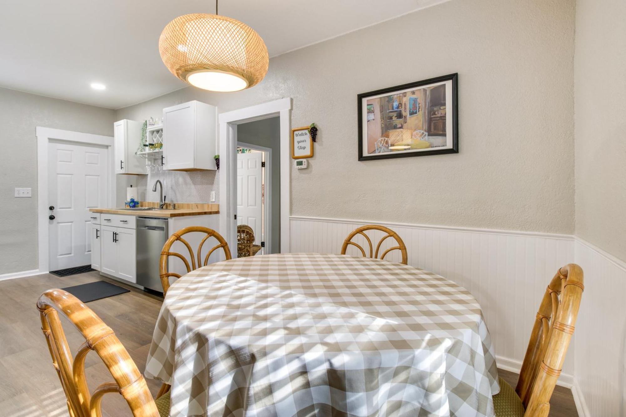 Golden Girls Retreat Prime Location! Orlando