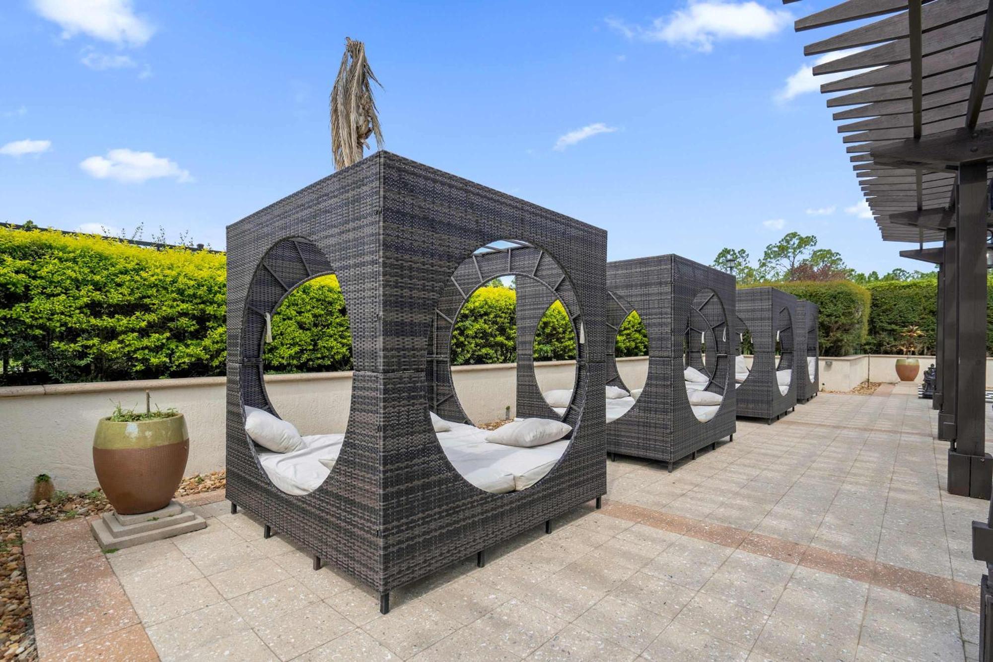 Spring Break Paradise! Renovated Townhome By Holiday home Orlando
