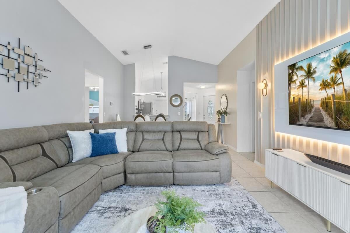 Holiday home Super Adore - Pool 5 Beds Comy Sofa Orlando