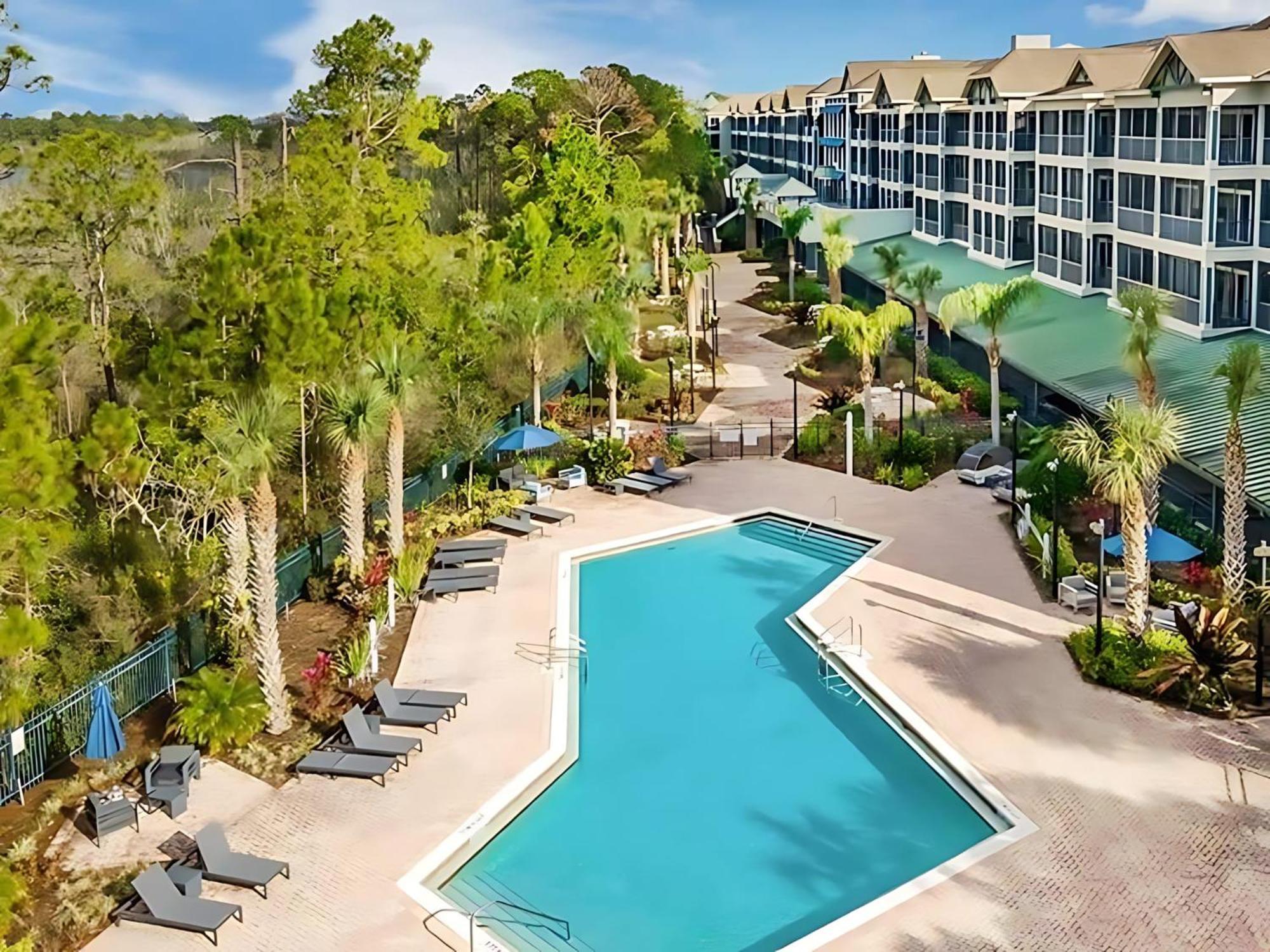 Holiday home Upscale 3br Near - Pool And Hot Tub! Orlando