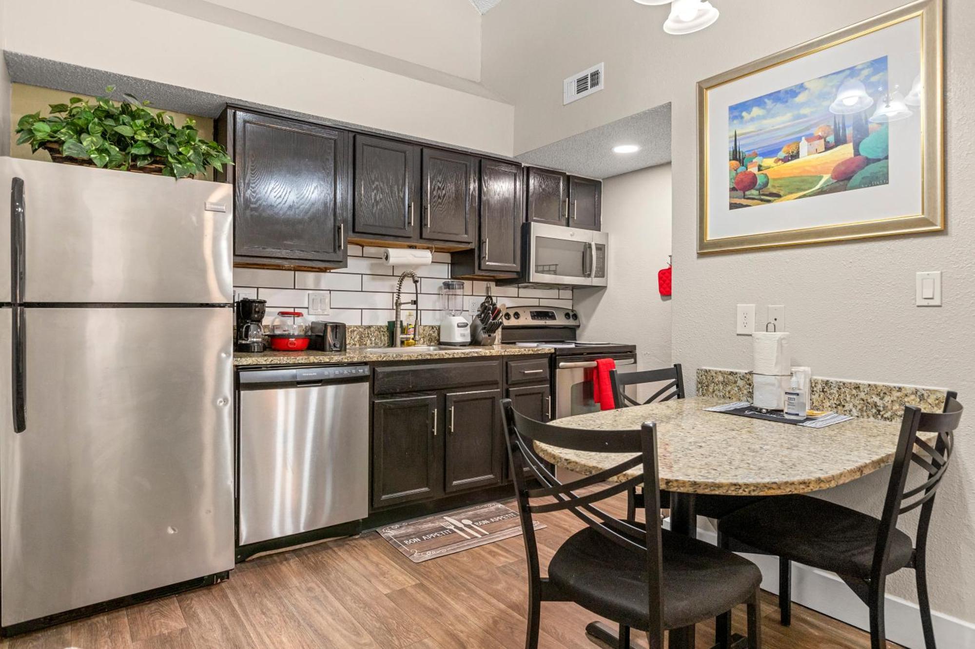 Tranquil Haven 2bd 2ba Paradise 10min To Orlando's Theme Parks * Orlando
