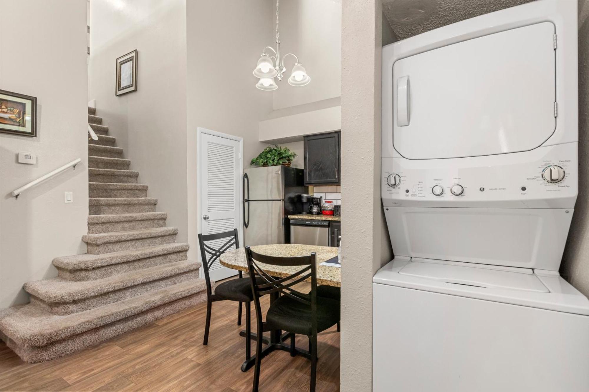Tranquil Haven 2bd 2ba Paradise 10min To Orlando's Theme Parks Apartment Orlando