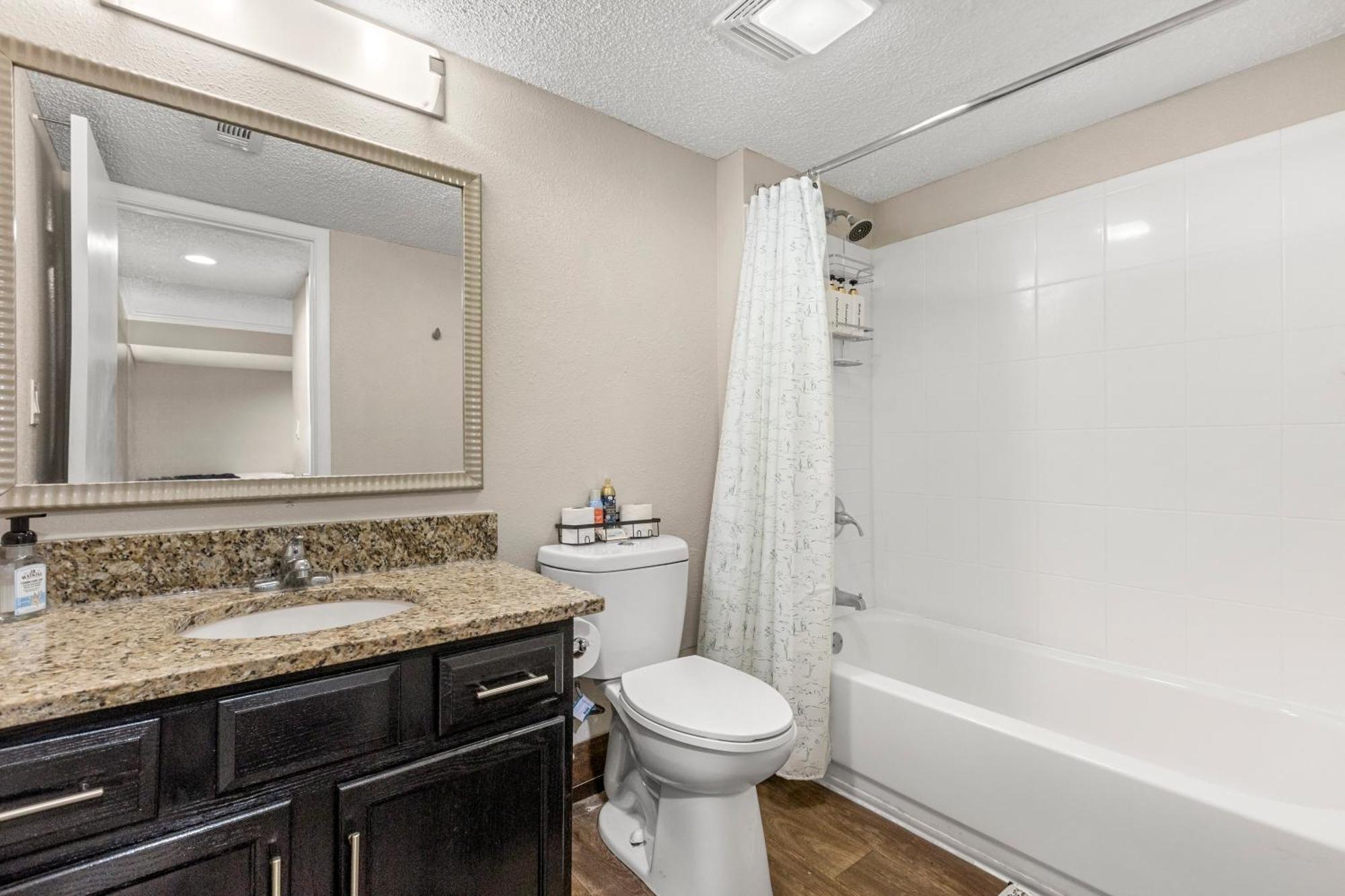 Apartment Tranquil Haven 2bd 2ba Paradise 10min To Orlando's Theme Parks Orlando