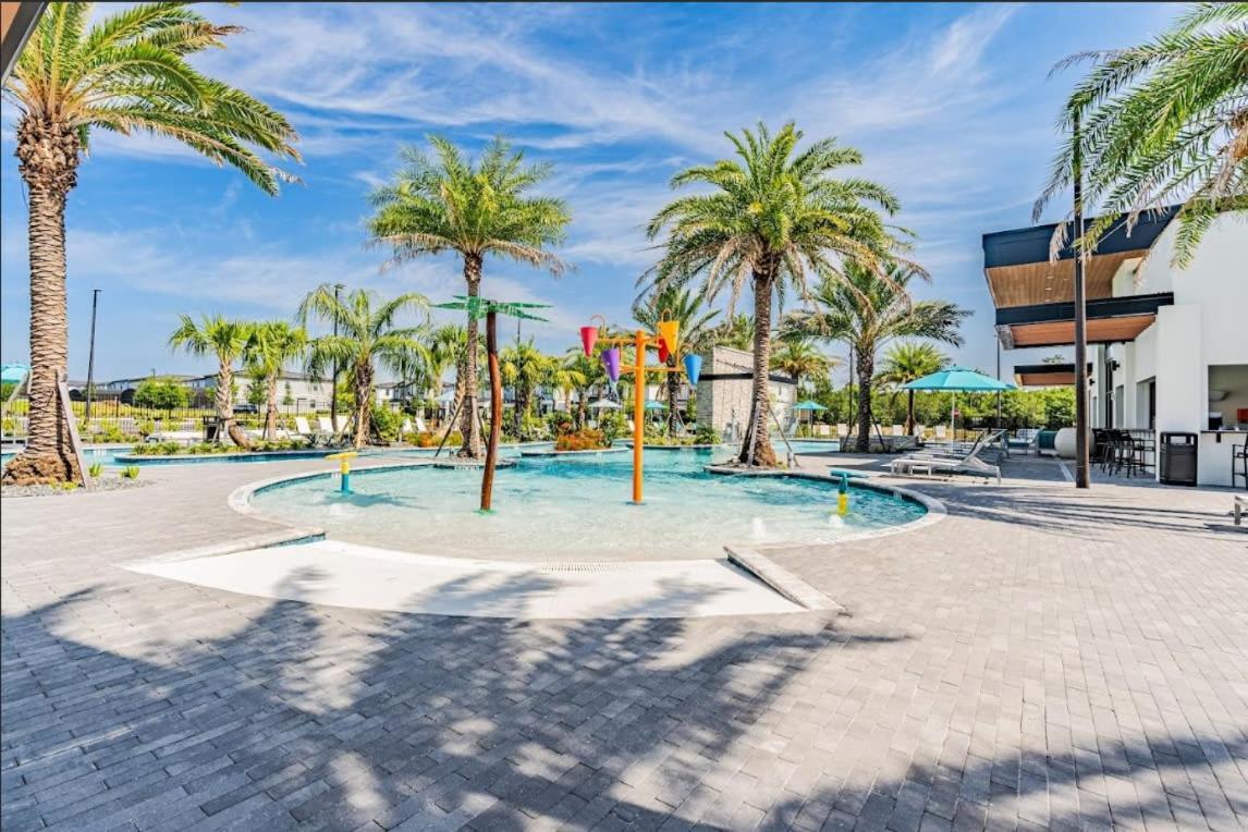 Holiday home Super Ritzy - 9bdrs-9bas W Theme Loft & Pool Orlando