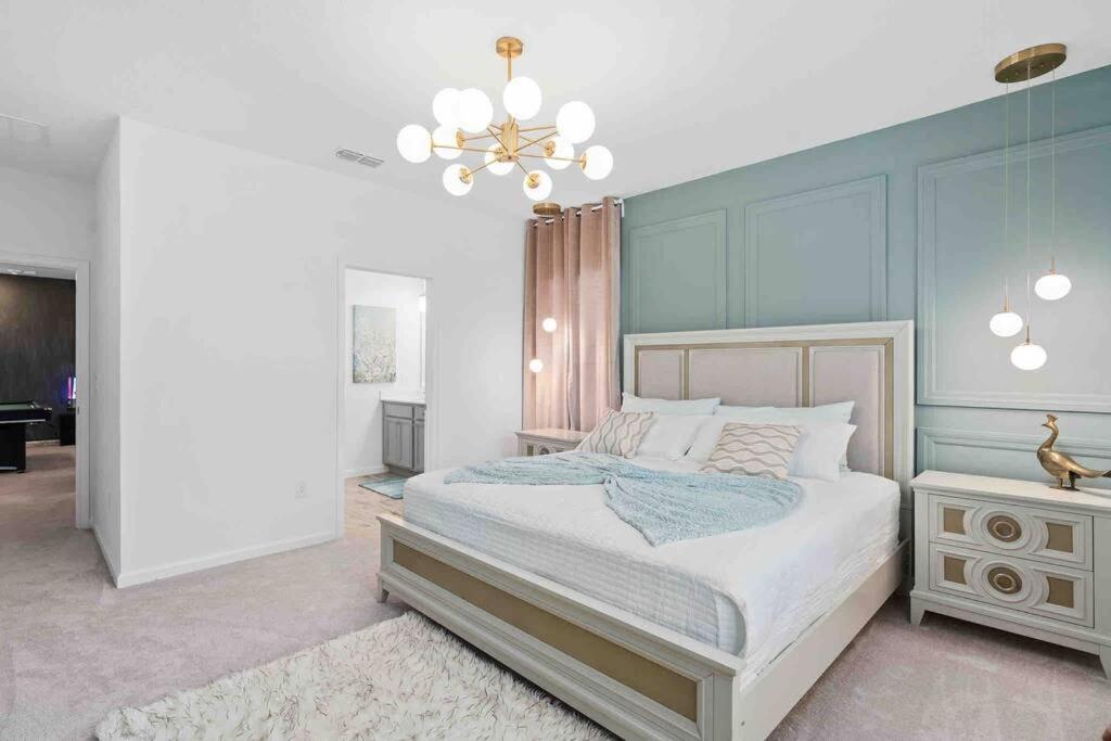 Holiday home Super Ritzy - 9bdrs-9bas W Theme Loft & Pool Orlando