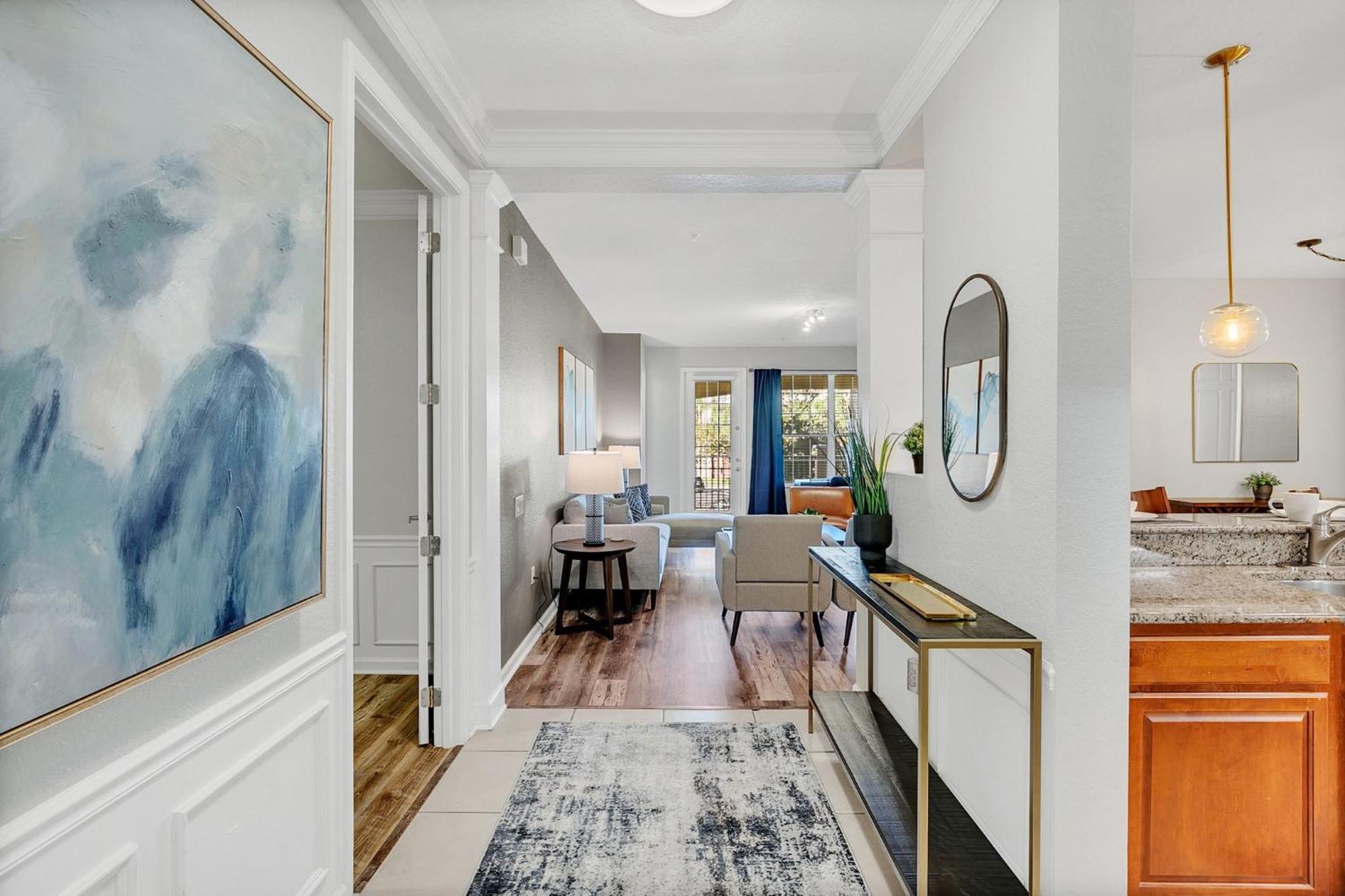 Stylish Vista Cay Magic Near Theme Parks, And Walk To The Convention Center Orlando