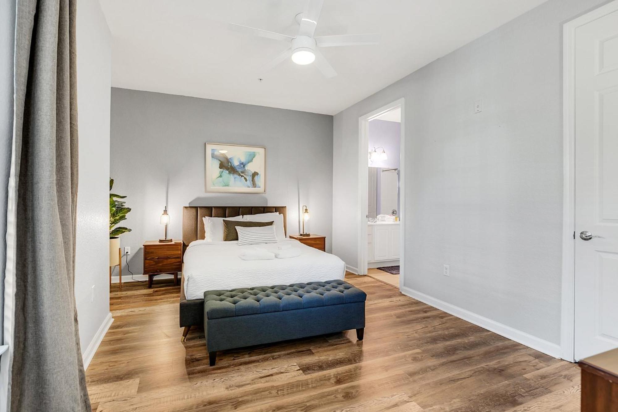 Stylish Vista Cay Magic Near Theme Parks, And Walk To The Convention Center Orlando