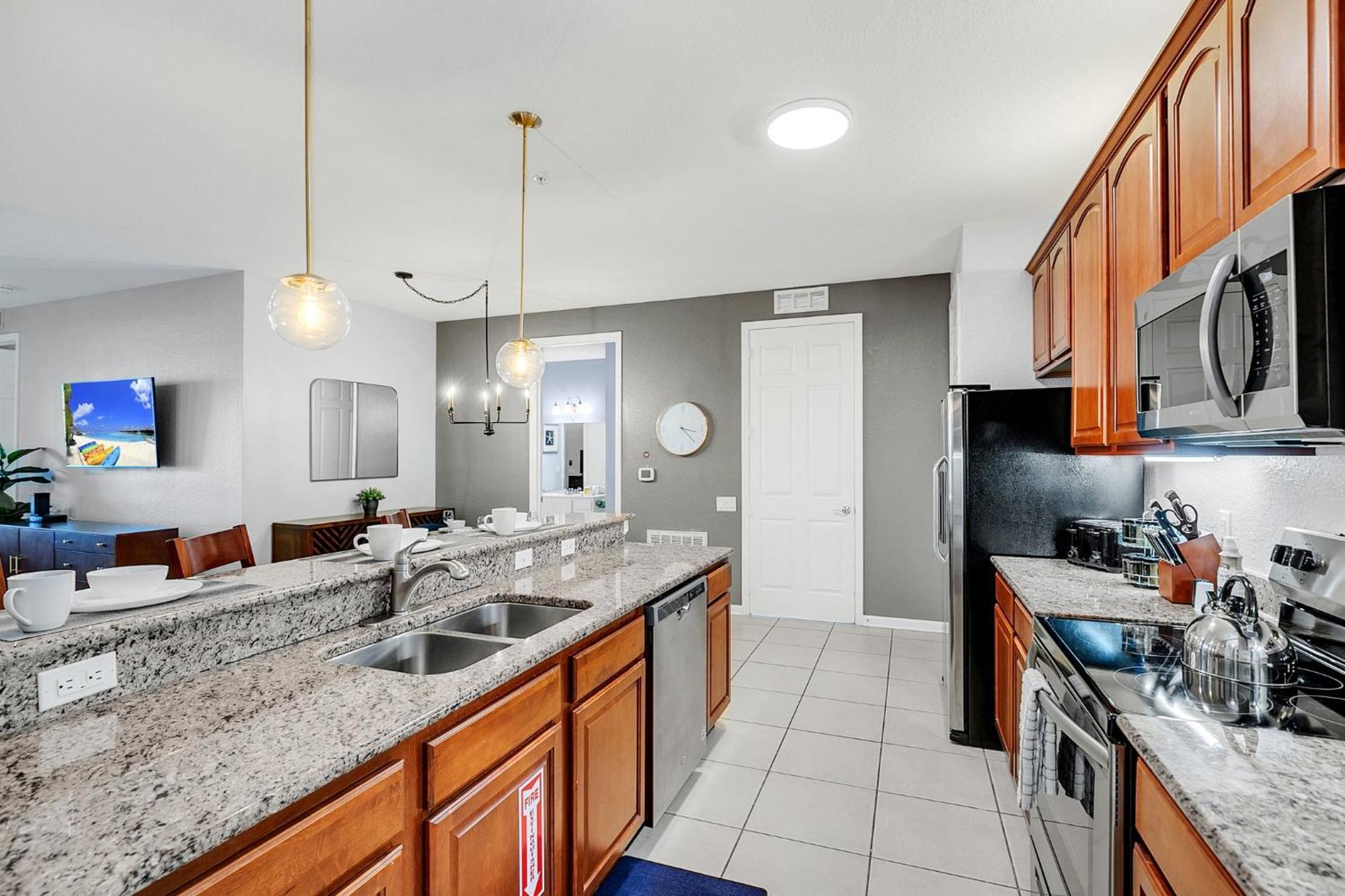 Stylish Vista Cay Magic Near Theme Parks, And Walk To The Convention Center Apartment Orlando