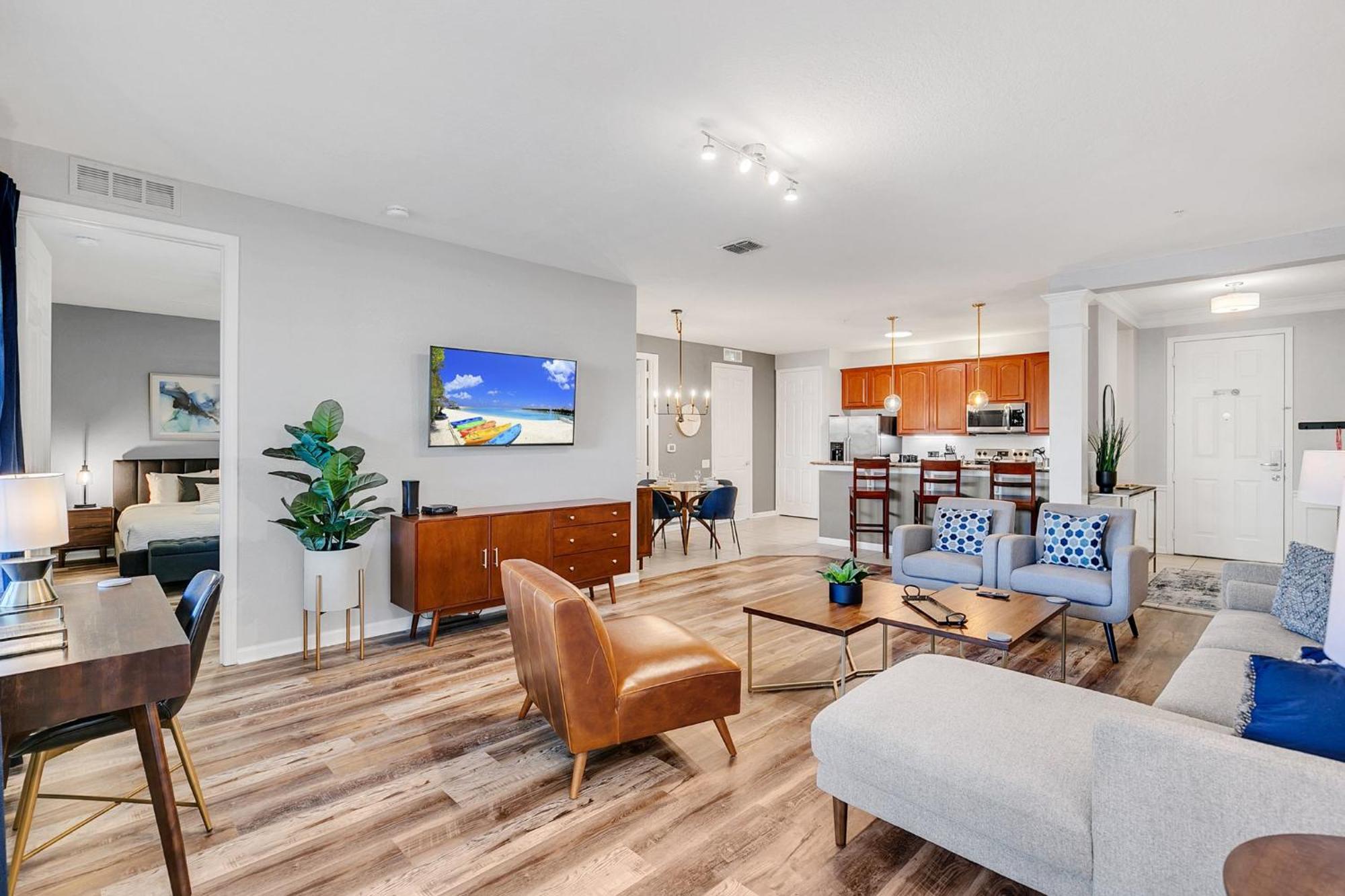 Stylish Vista Cay Magic Near Theme Parks, And Walk To The Convention Center Orlando
