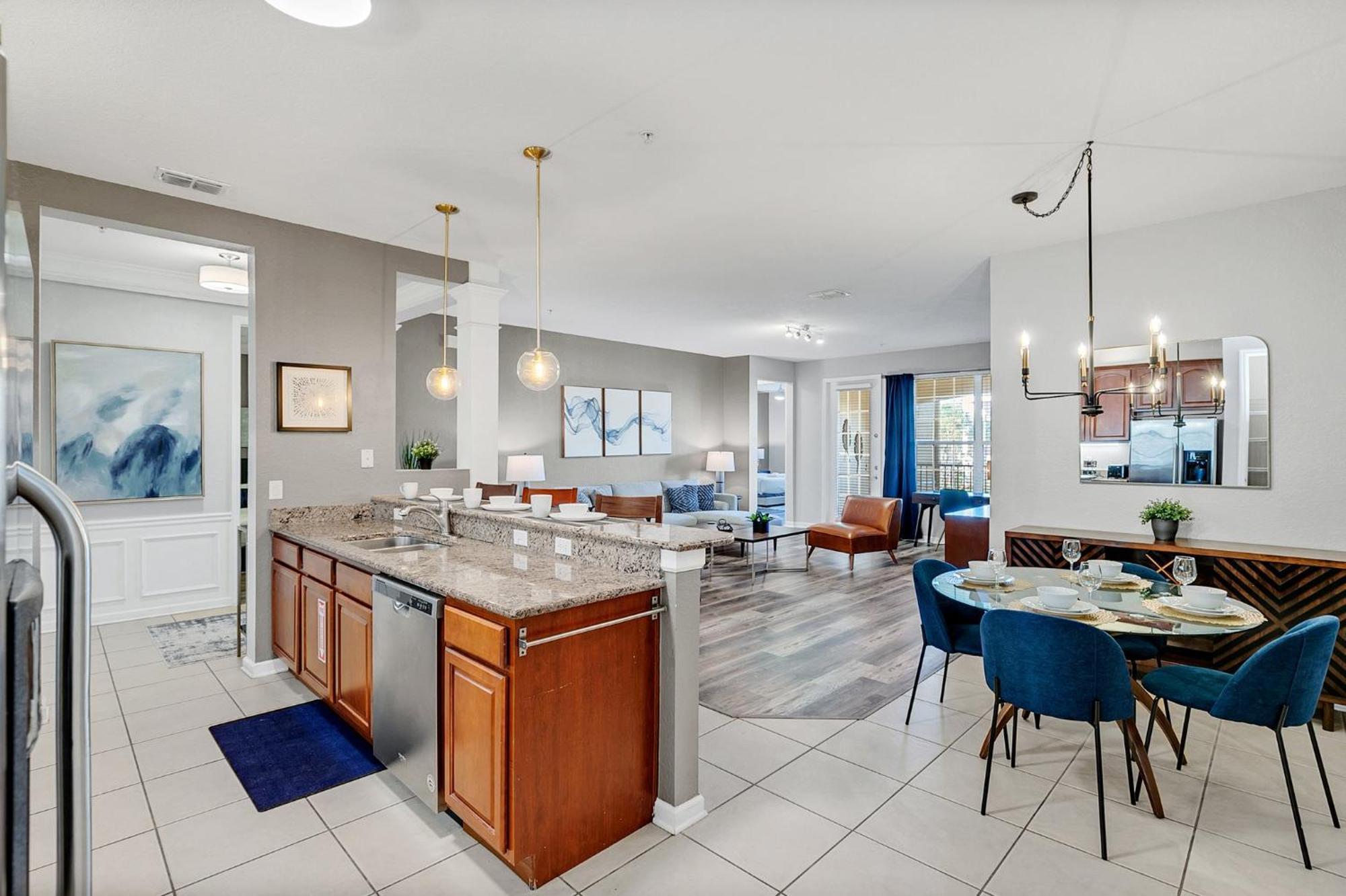 Stylish Vista Cay Magic Near Theme Parks, And Walk To The Convention Center * Orlando