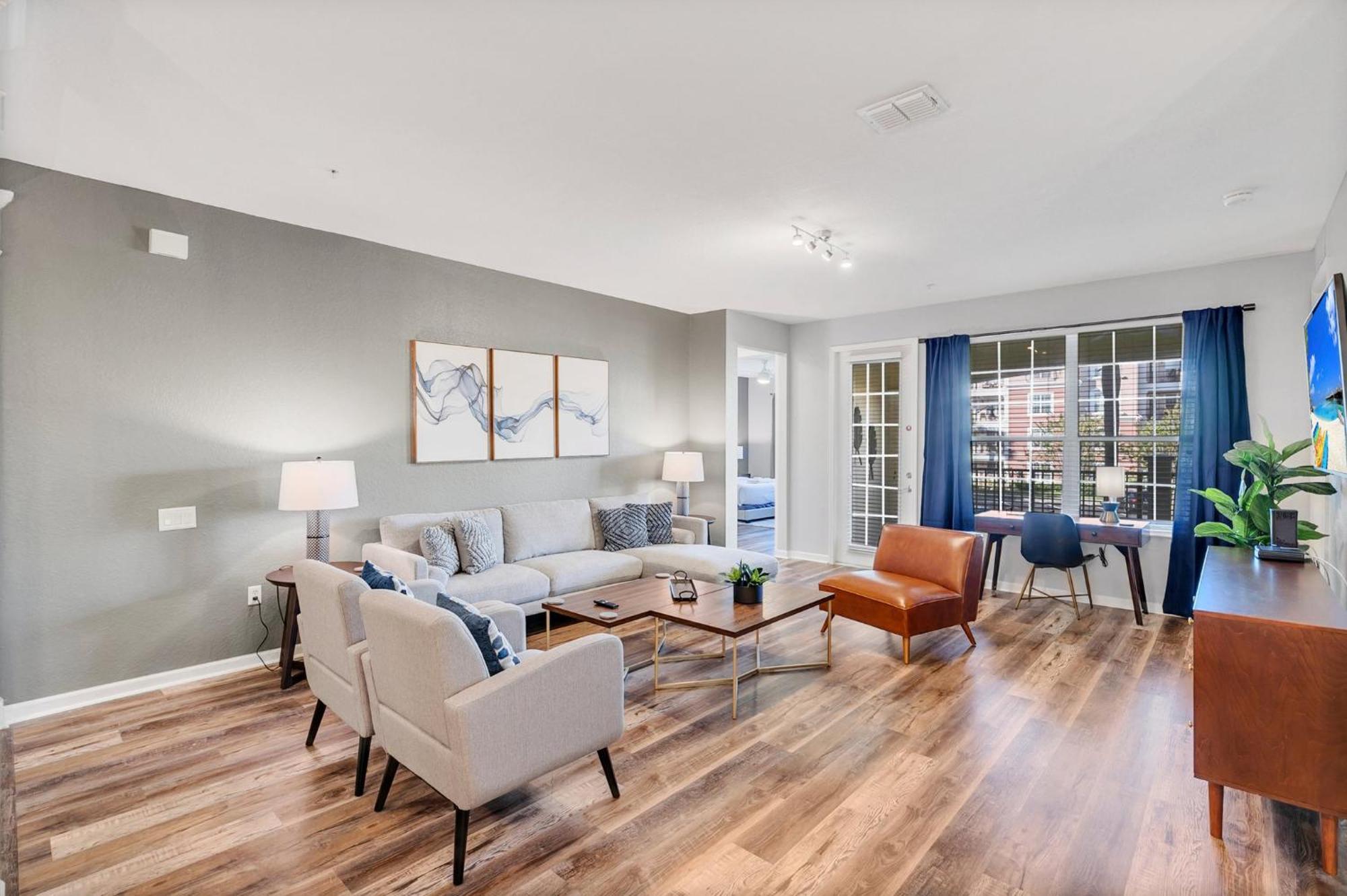 Stylish Vista Cay Magic Near Theme Parks, And Walk To The Convention Center