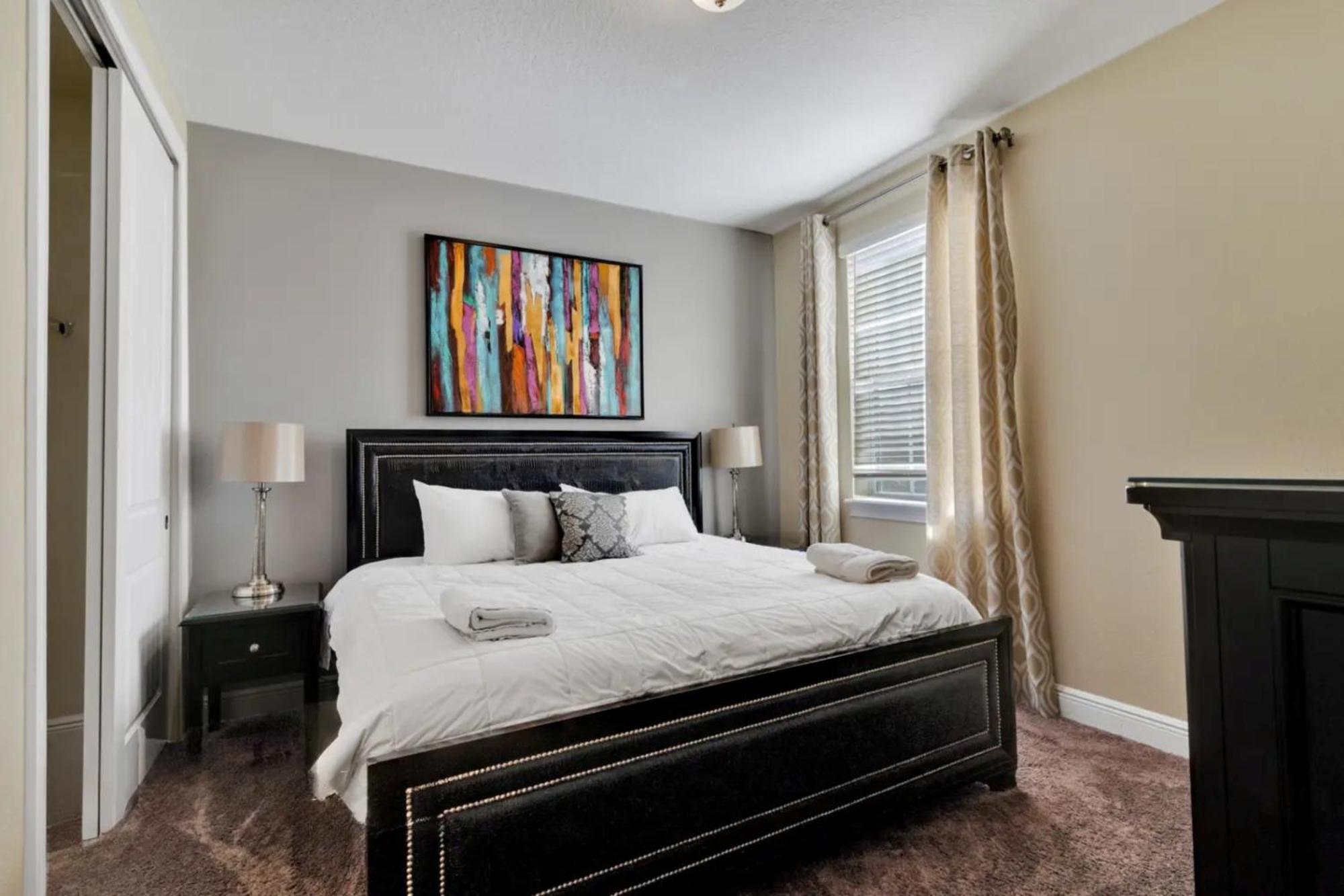 491-8-ld-private Pool With Game And Movie