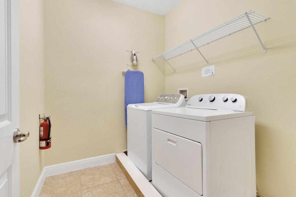 491-8-ld-private Pool With Game And Movie Holiday home