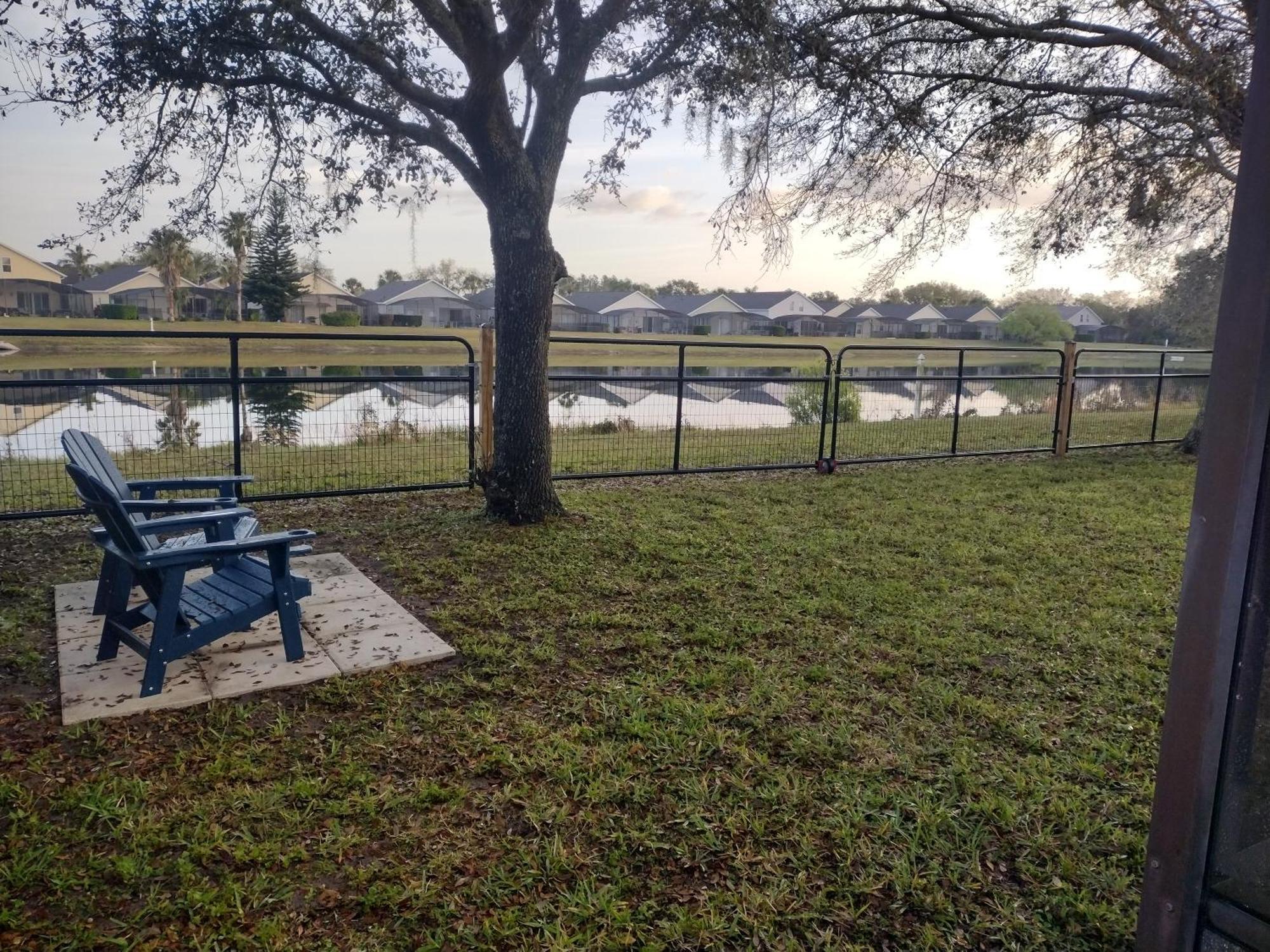 279 Square Meter Luxury Waterfront Home, Private Pool 15 Minutes From Disney! * Orlando